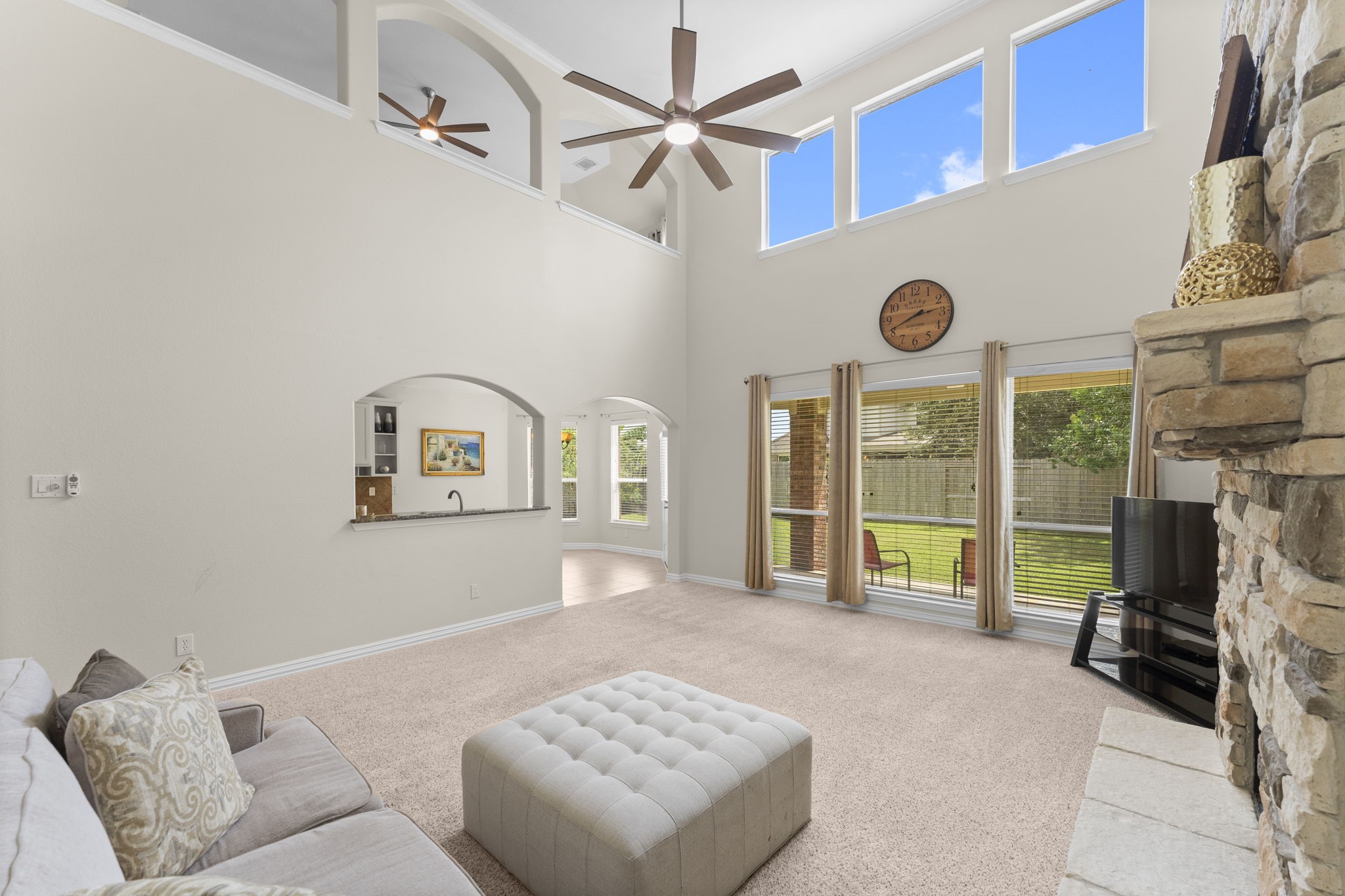 12611 Wandering Streams Drive Property Photo 14