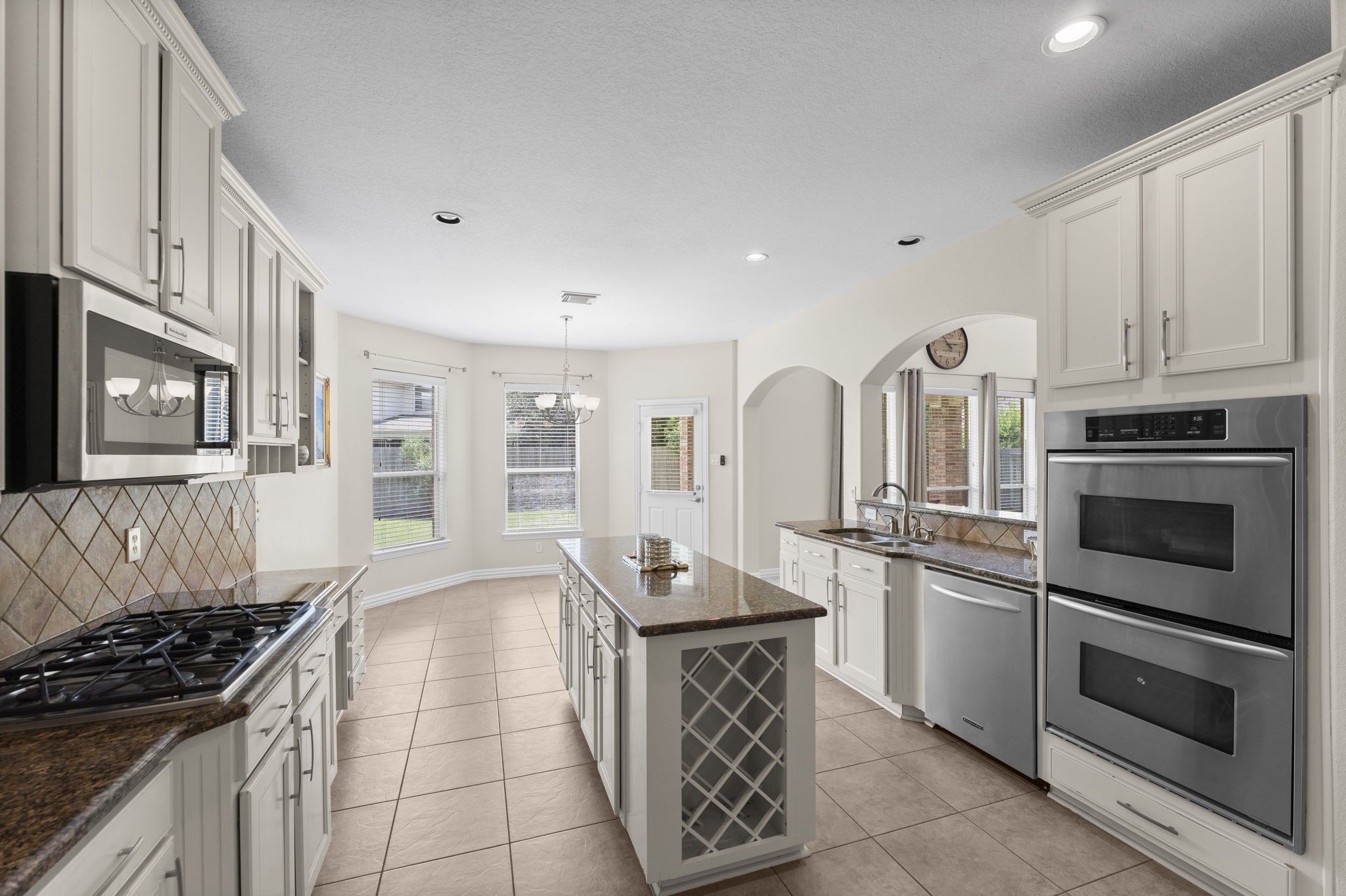 12611 Wandering Streams Drive Property Photo 18