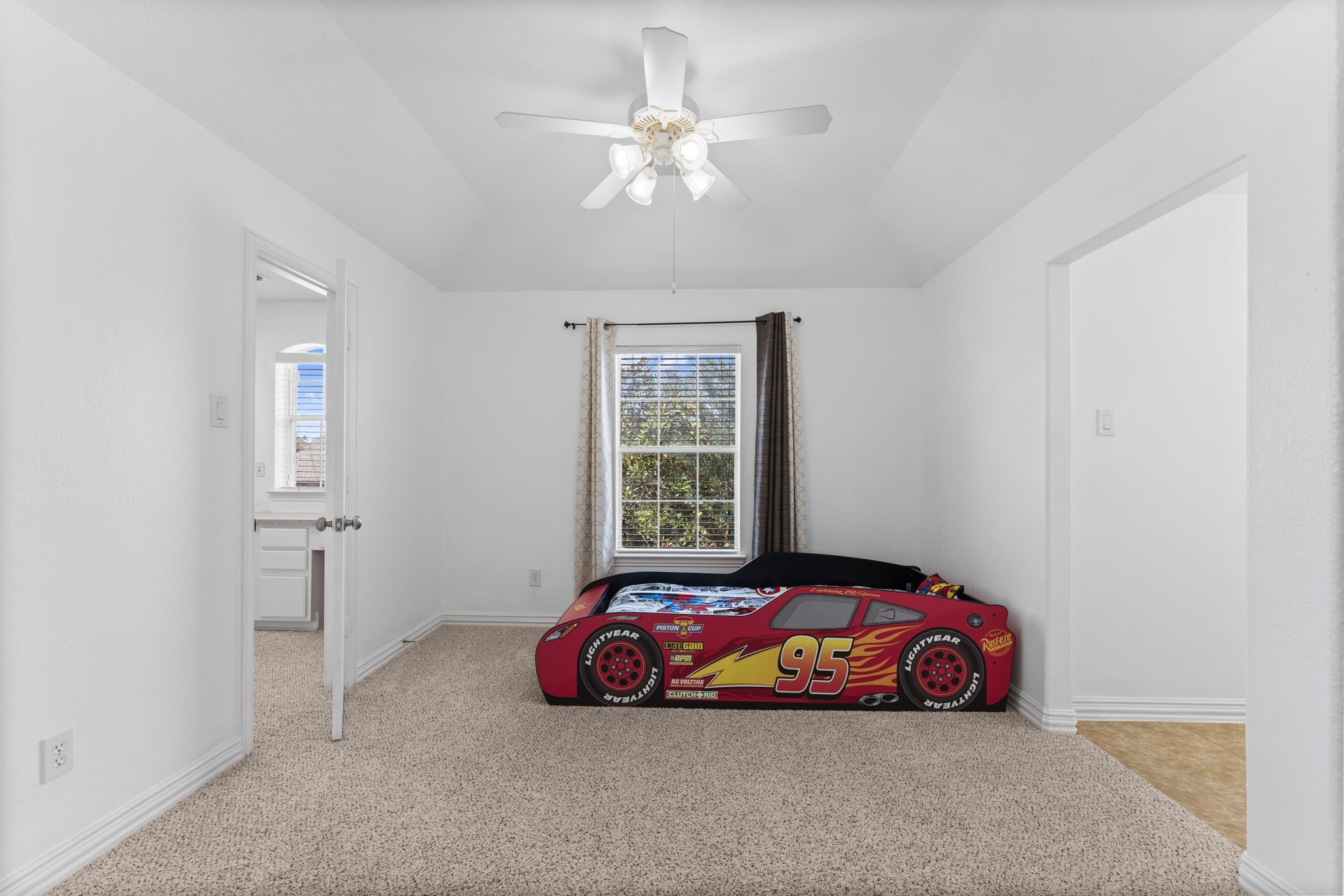 12611 Wandering Streams Drive Property Photo 33