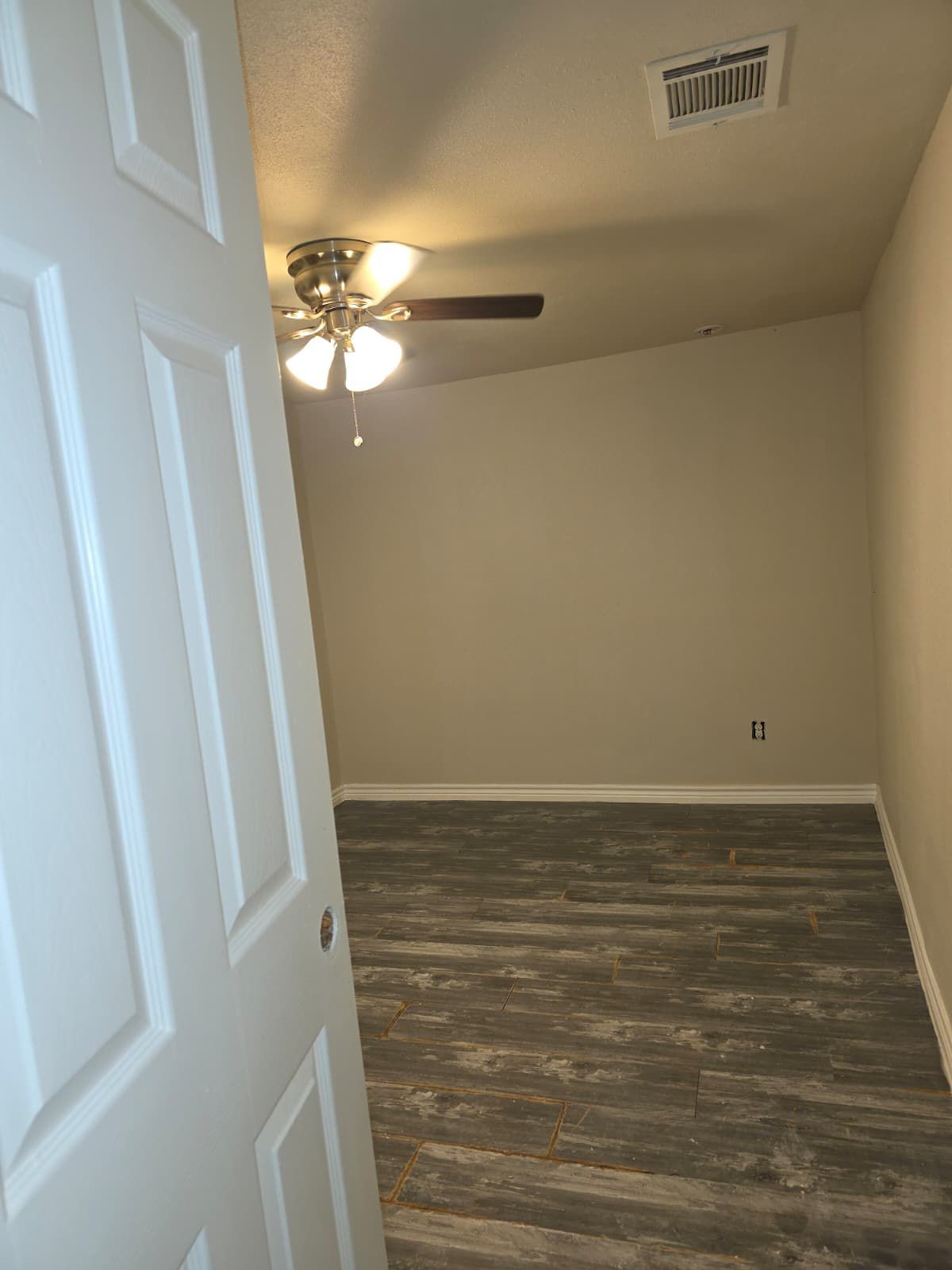 3234 Airline Drive Property Photo 11