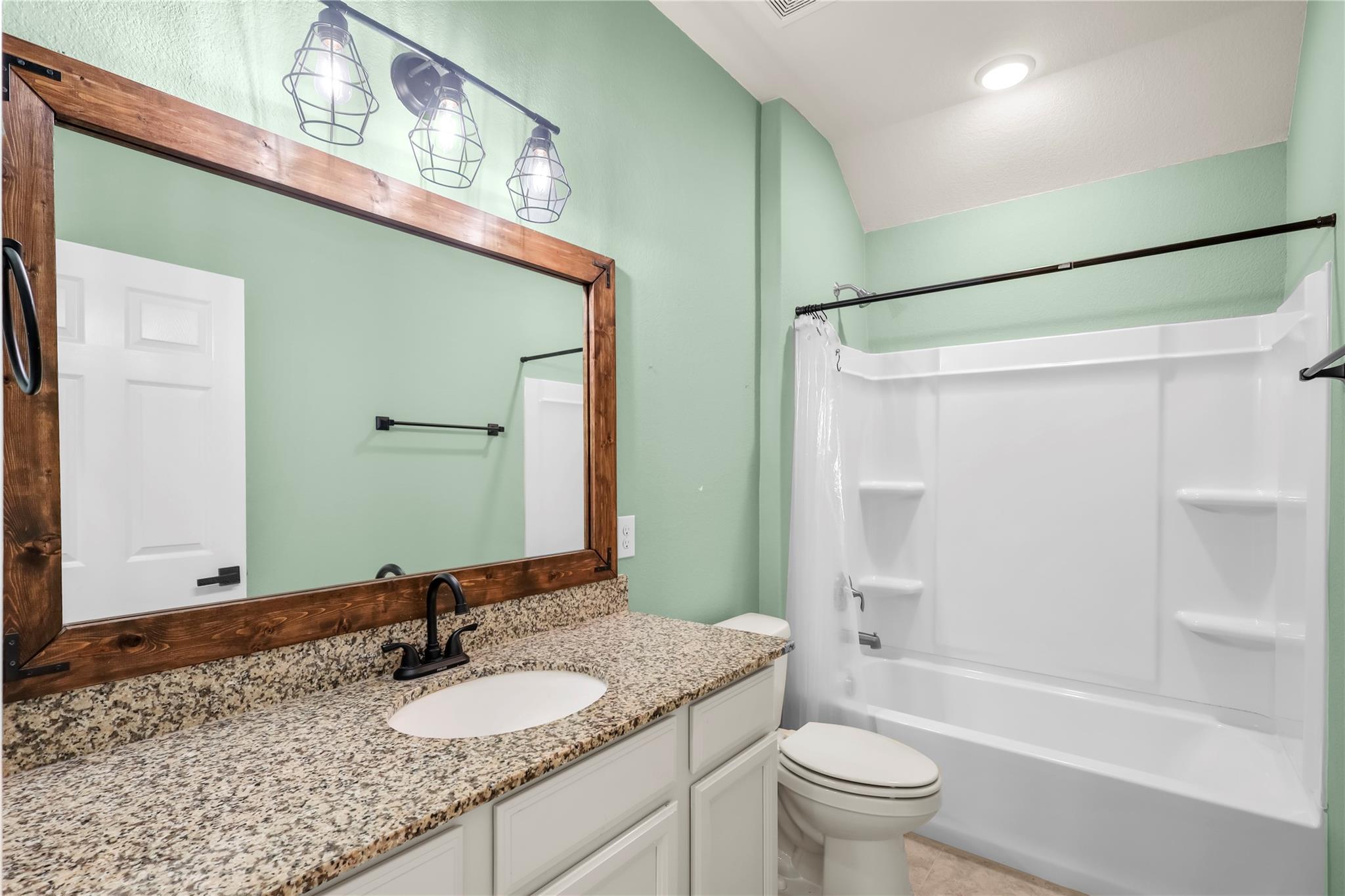 2327 Cherrington Woods Lane, Richmond Tx 77469 Property Photo 17