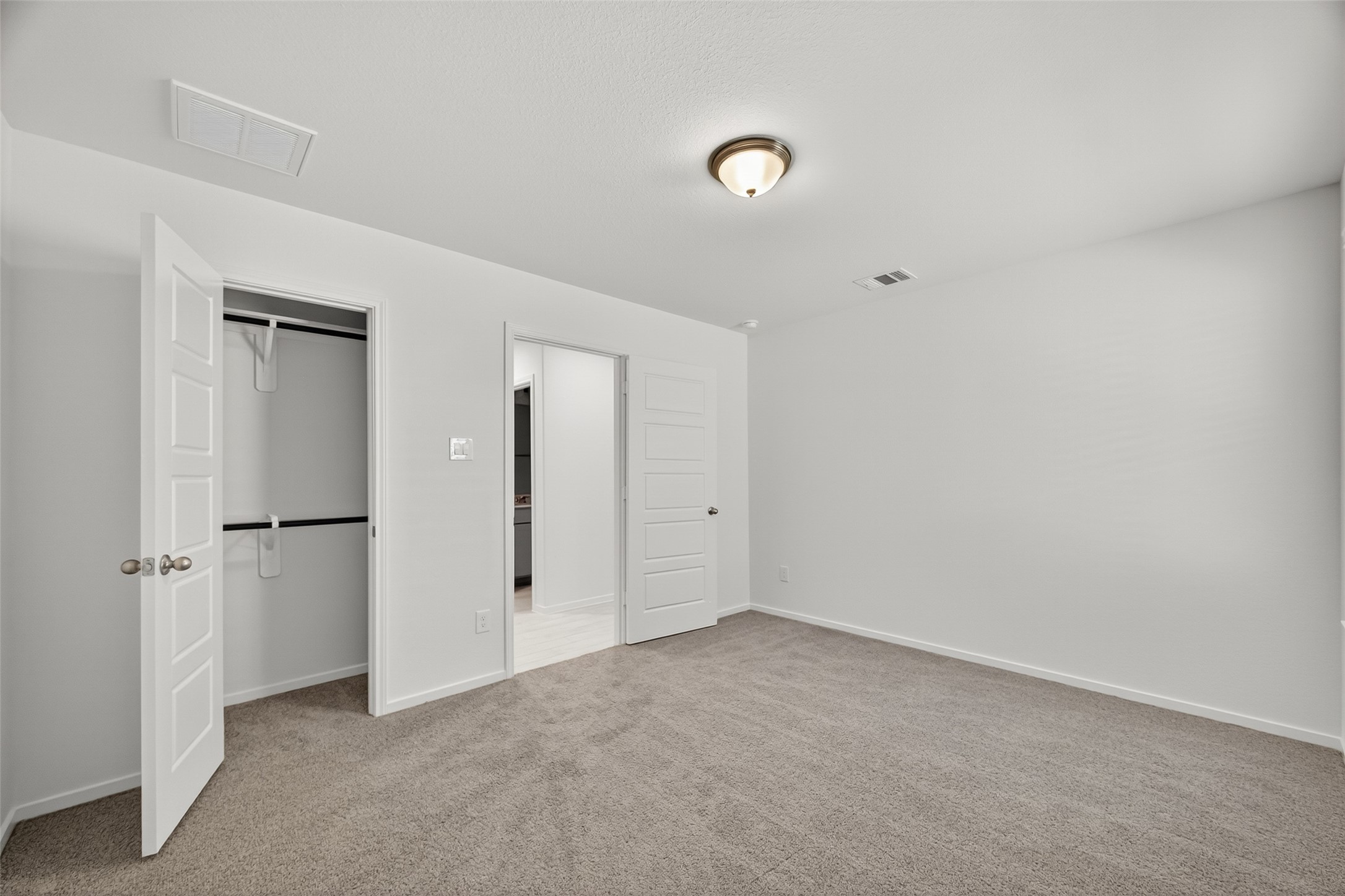 5911 Bright Keel Drive Property Photo 26