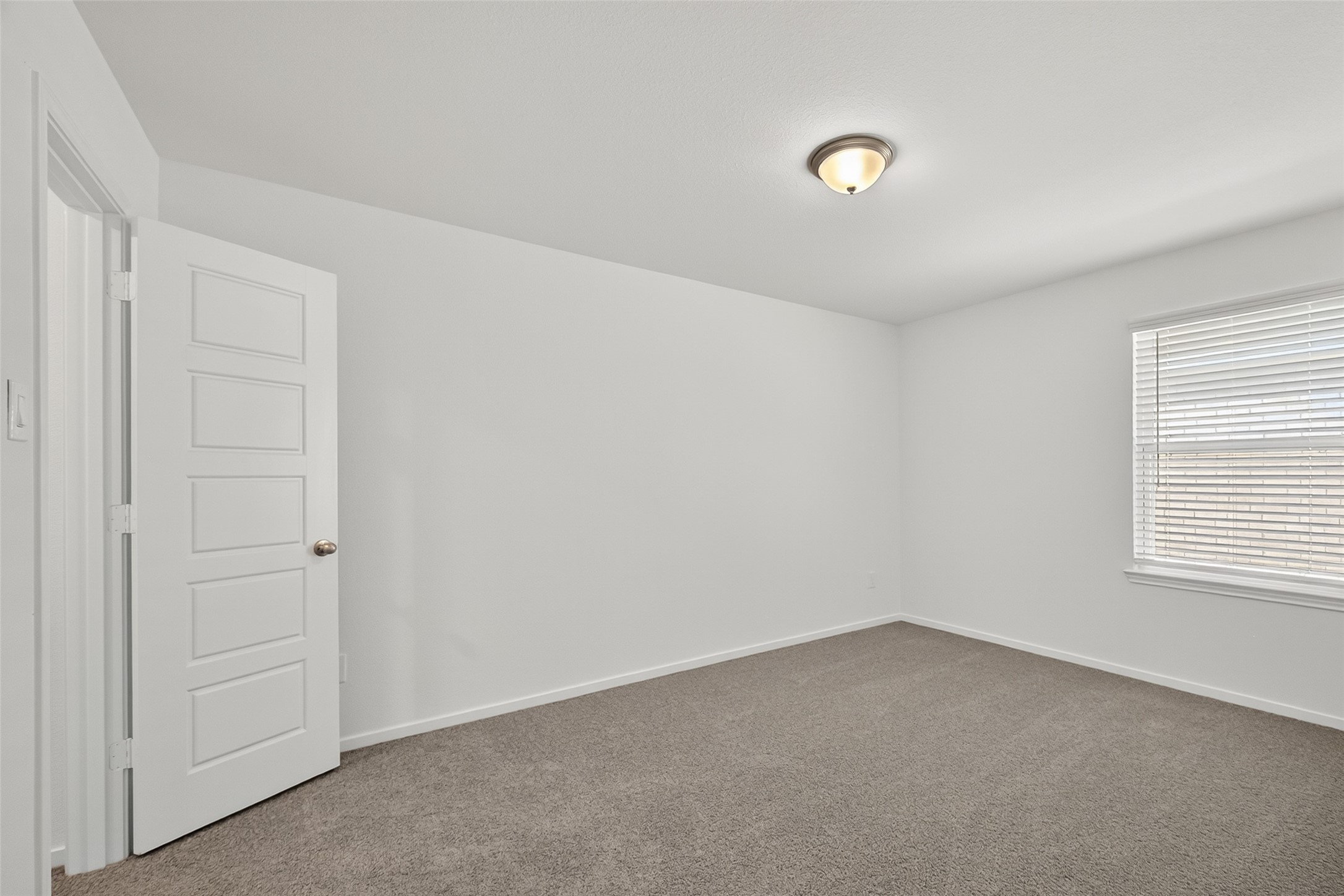 5911 Bright Keel Drive Property Photo 27