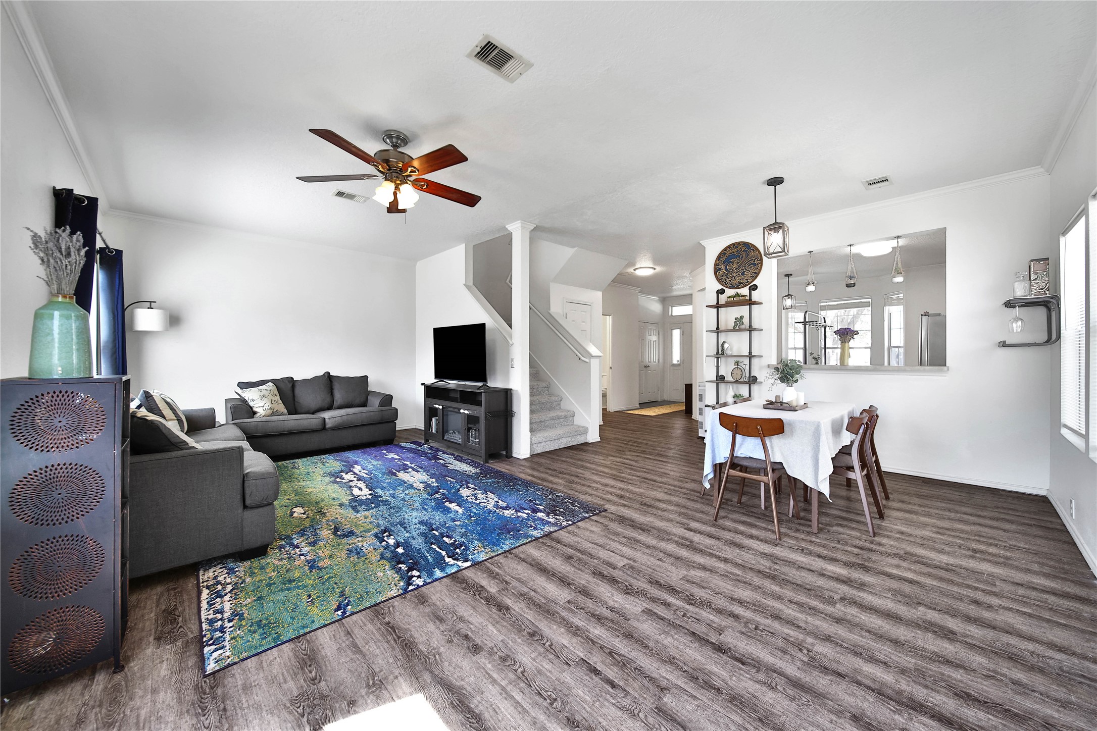 6218 Scotchwood Drive Property Photo 4