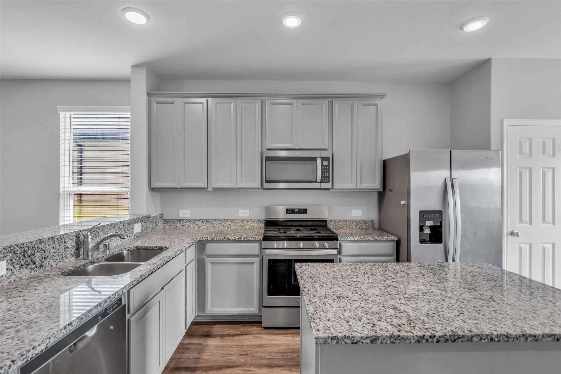 25703 Bottlebrush Sedge Street Property Photo 11