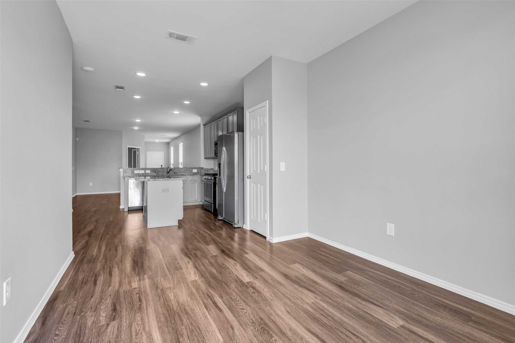 25703 Bottlebrush Sedge Street Property Photo 15