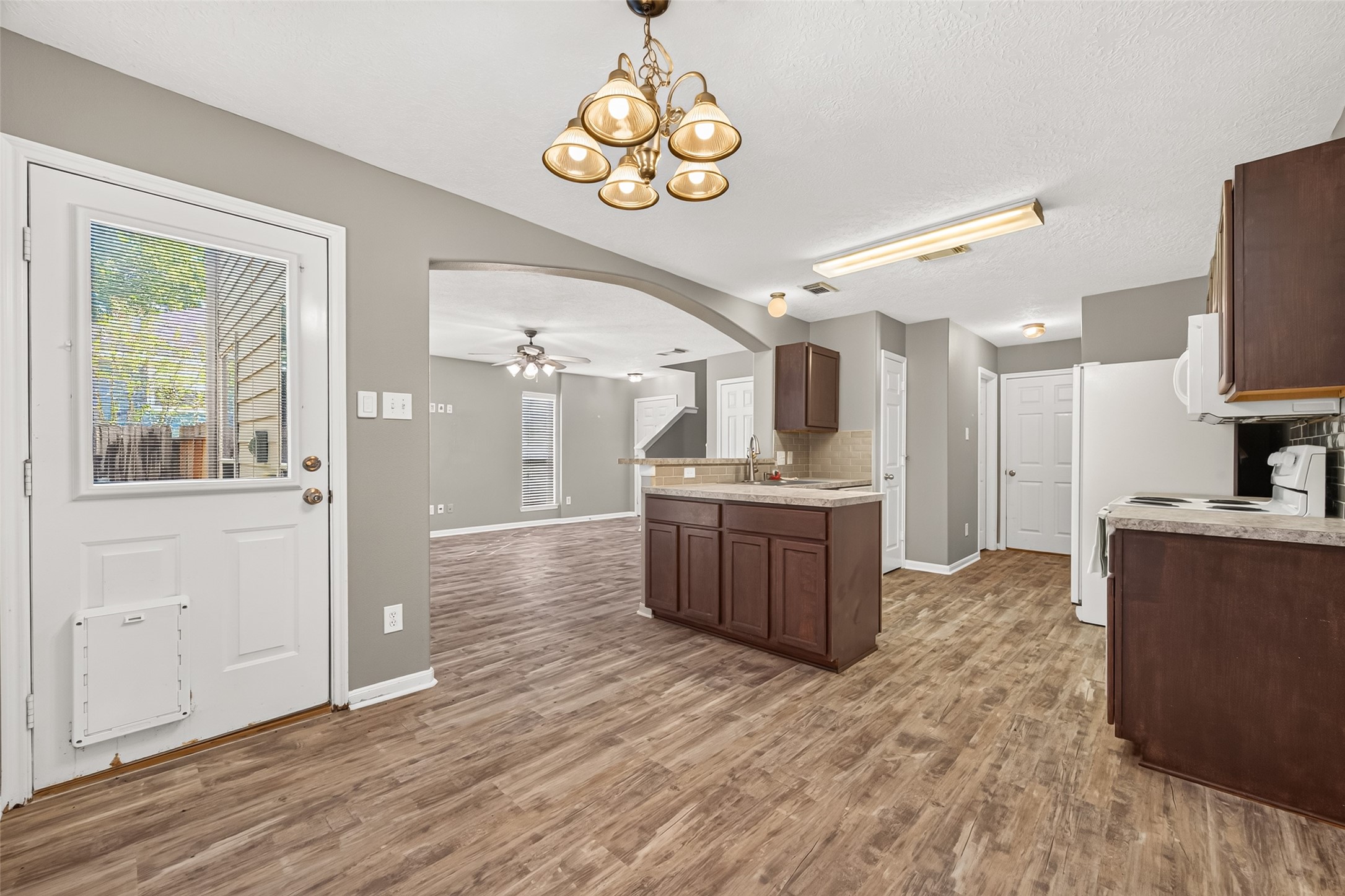 5437 N Buffalo Circle Property Photo 8