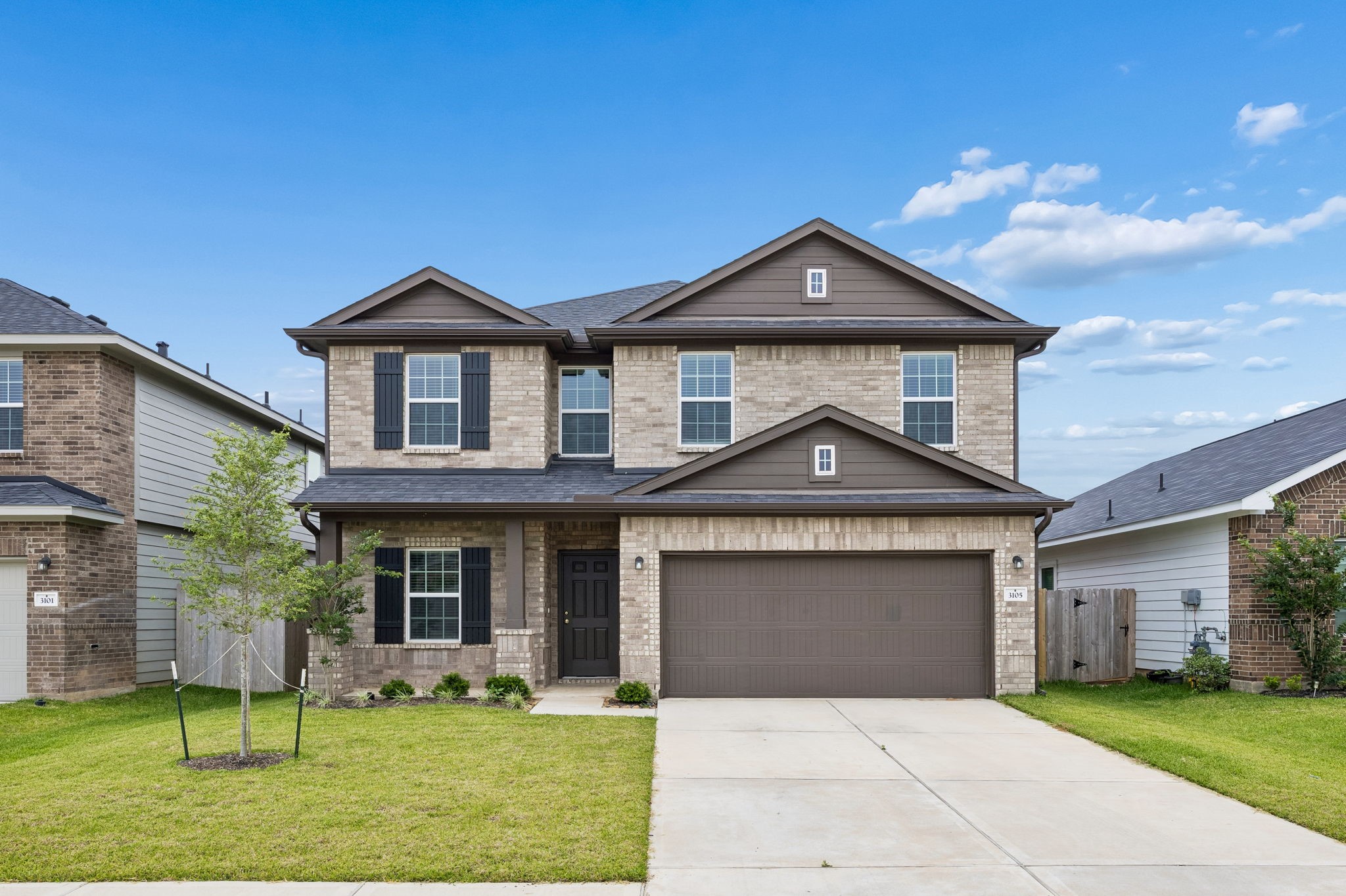 3105 Waxwing Drive Property Photo 2