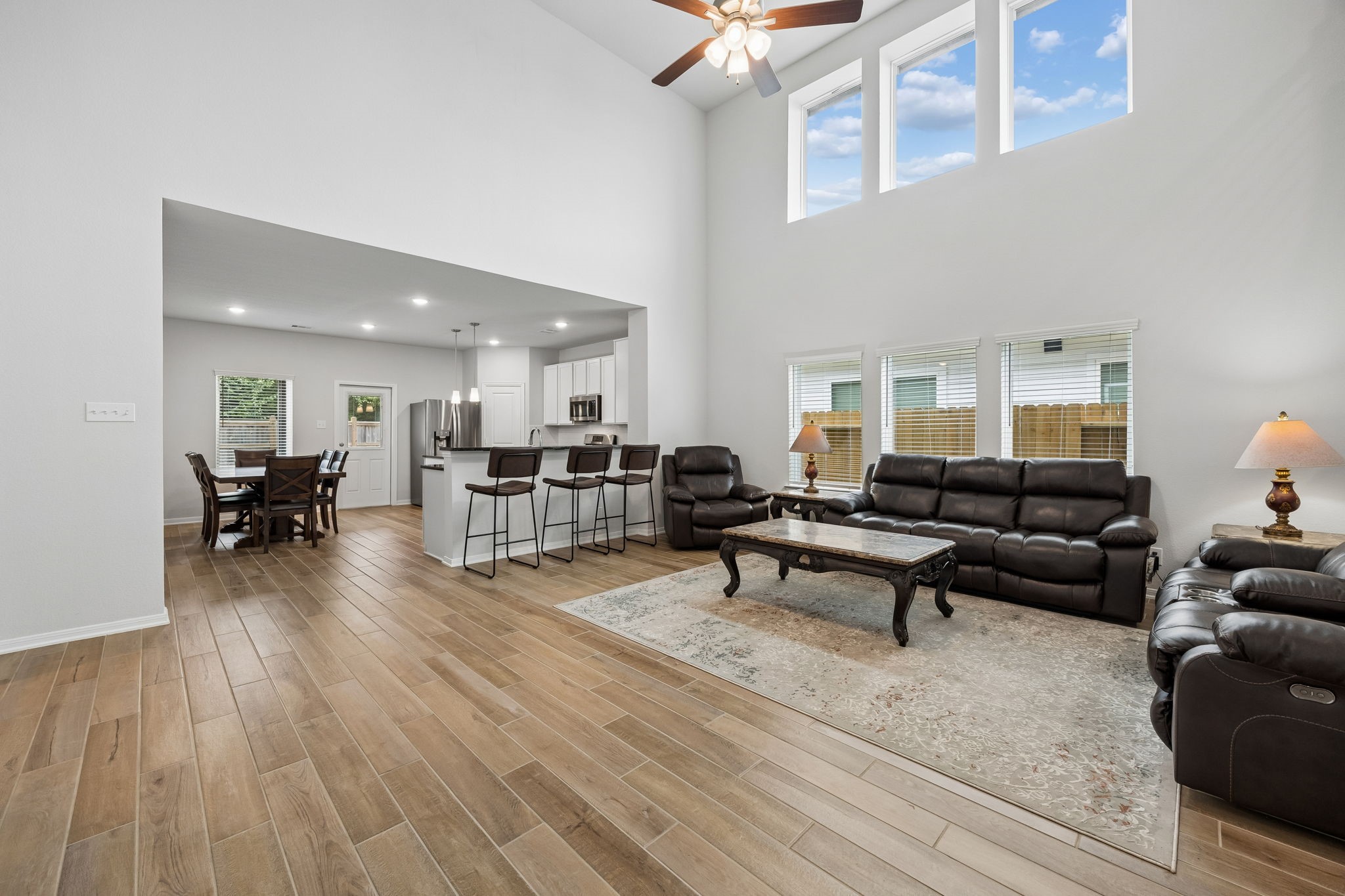 3105 Waxwing Drive Property Photo 4