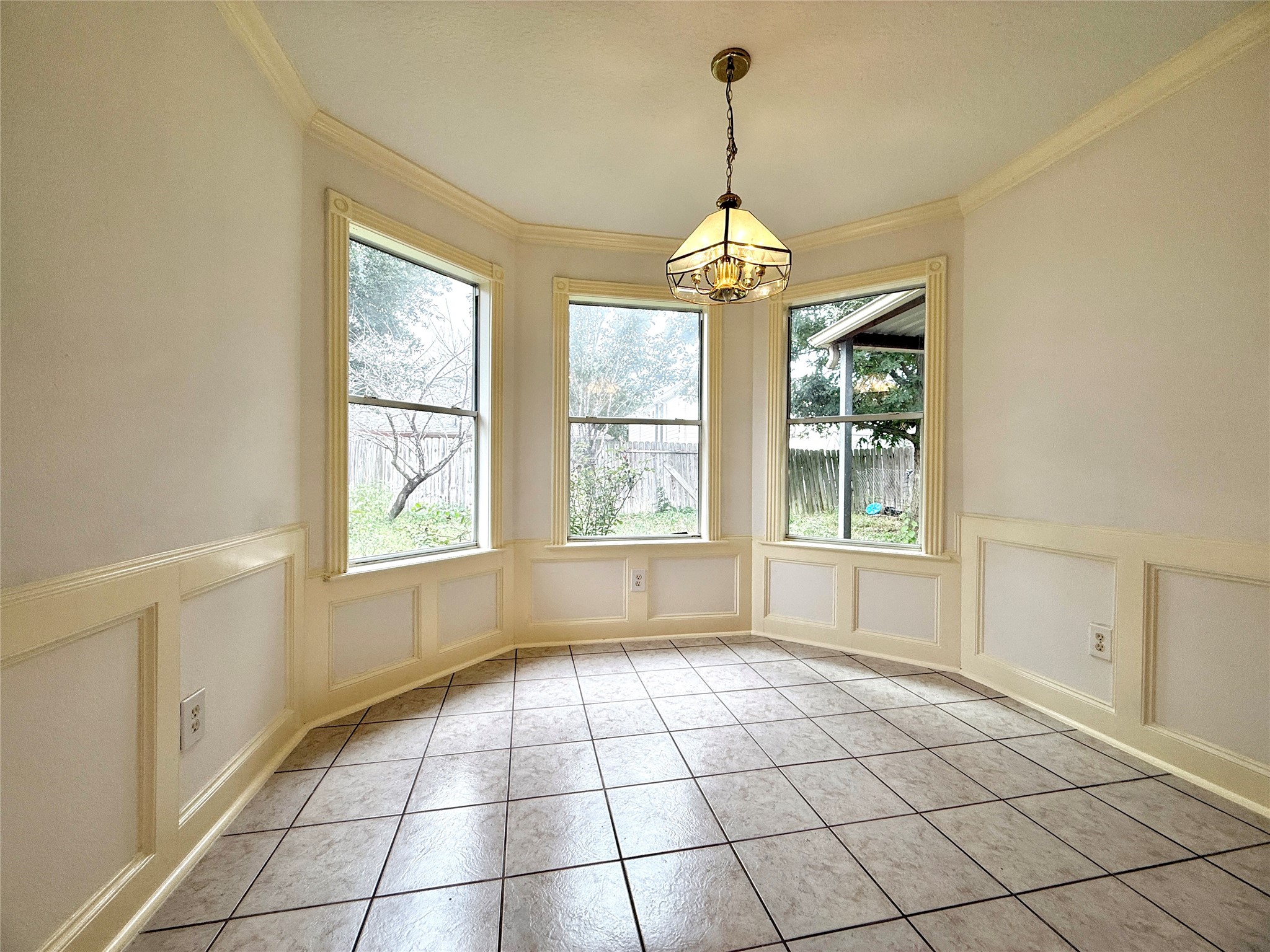 3230 N Mason Road Property Photo 8