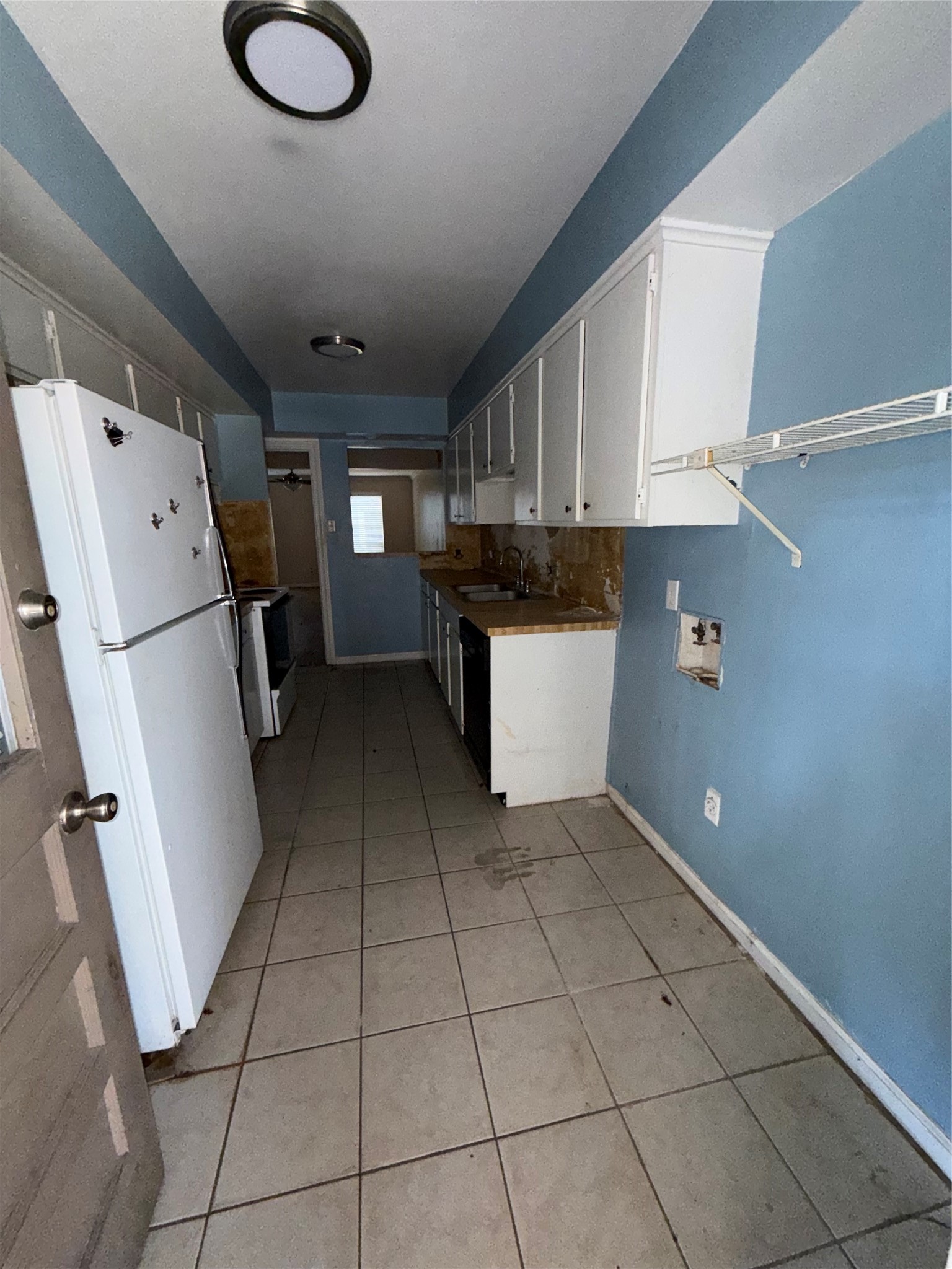 5208 Arboles Drive B1 Property Photo 4