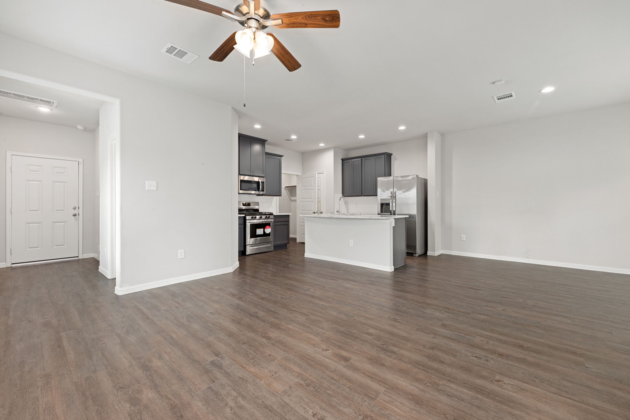 9615 Cardin Lane Property Photo 3