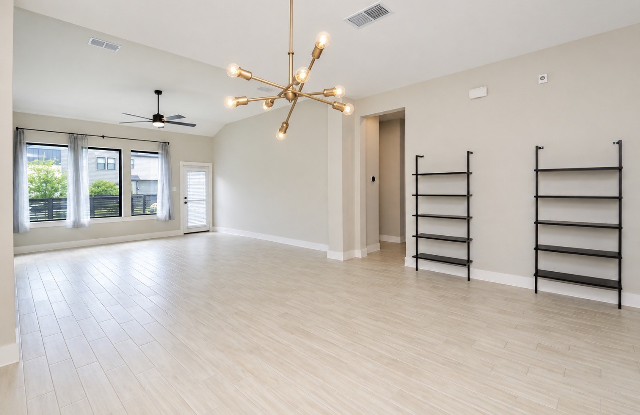 15814 Celebration Lane Property Photo 12