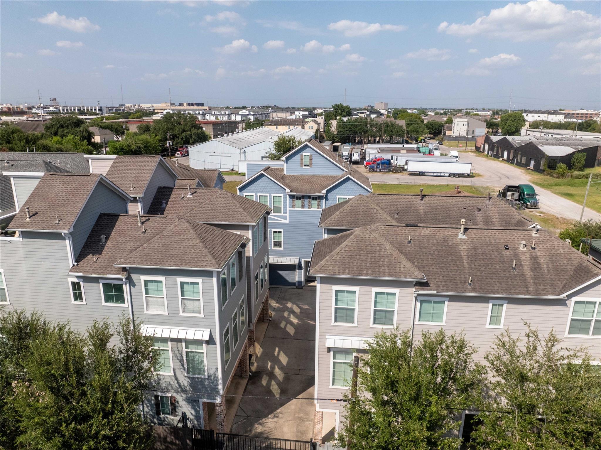 3009 Bell Street # B, Houston Tx 77003 Property Photo 5