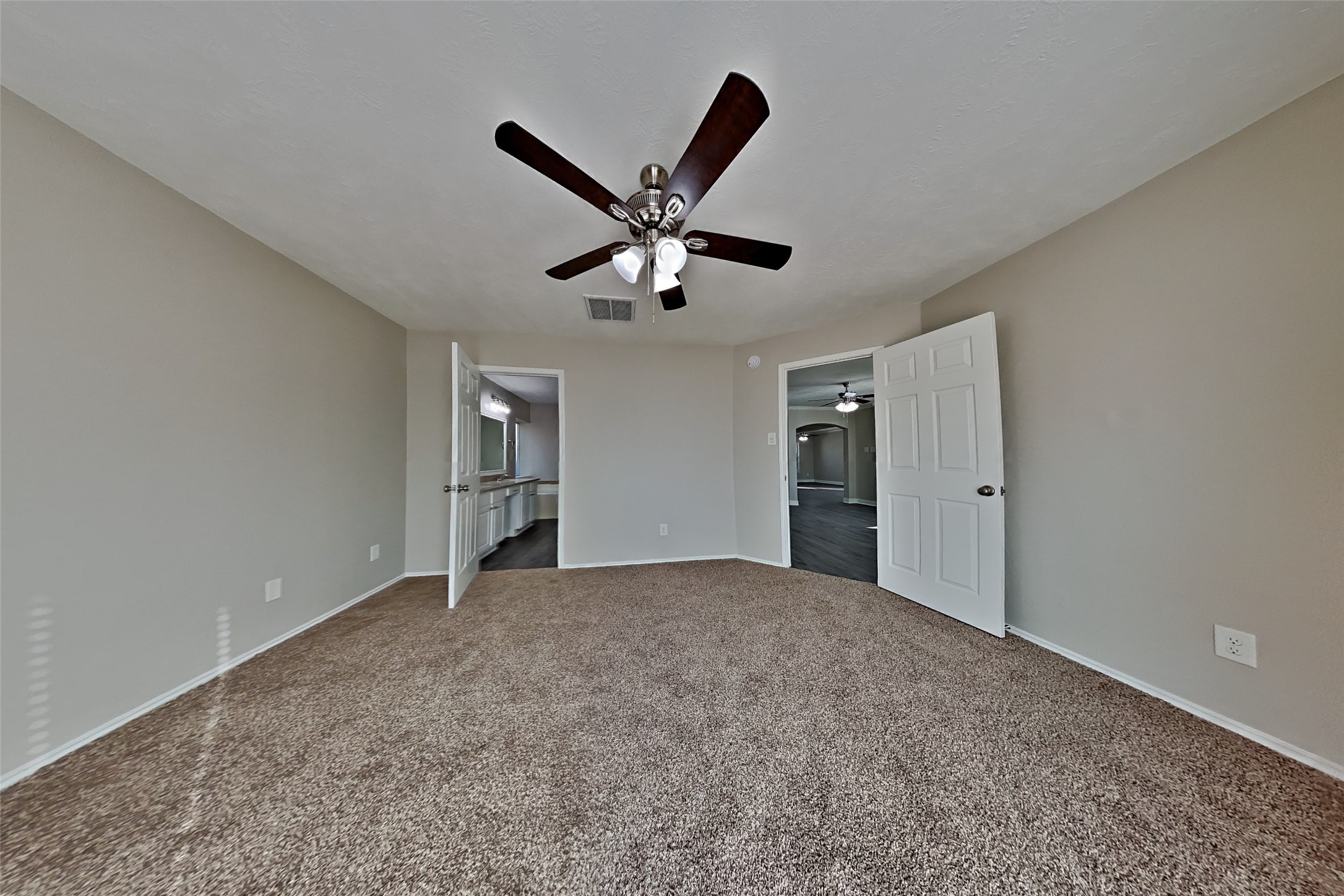 32106 Willow Creek Park Property Photo 8