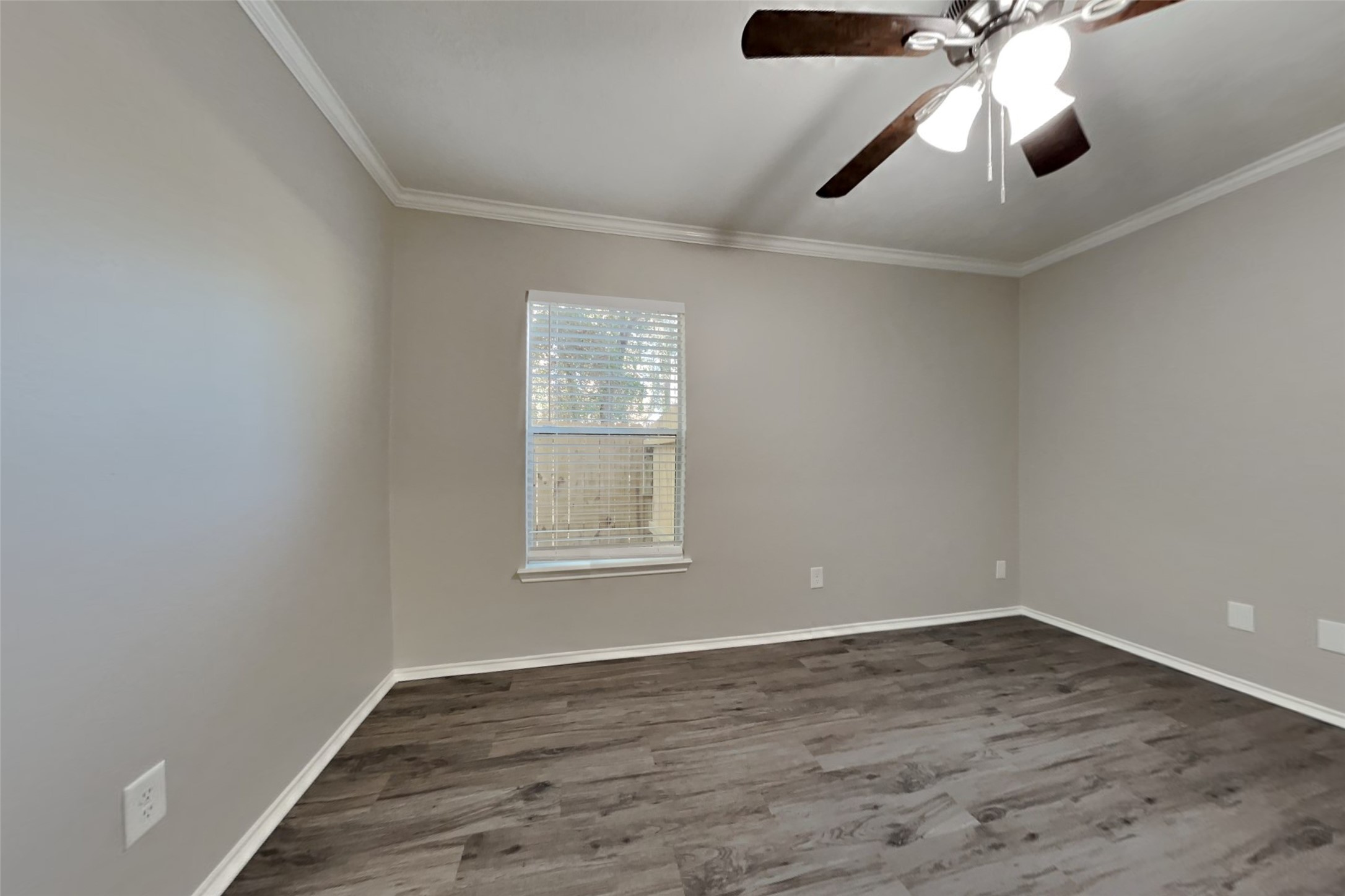 32106 Willow Creek Park Property Photo 14