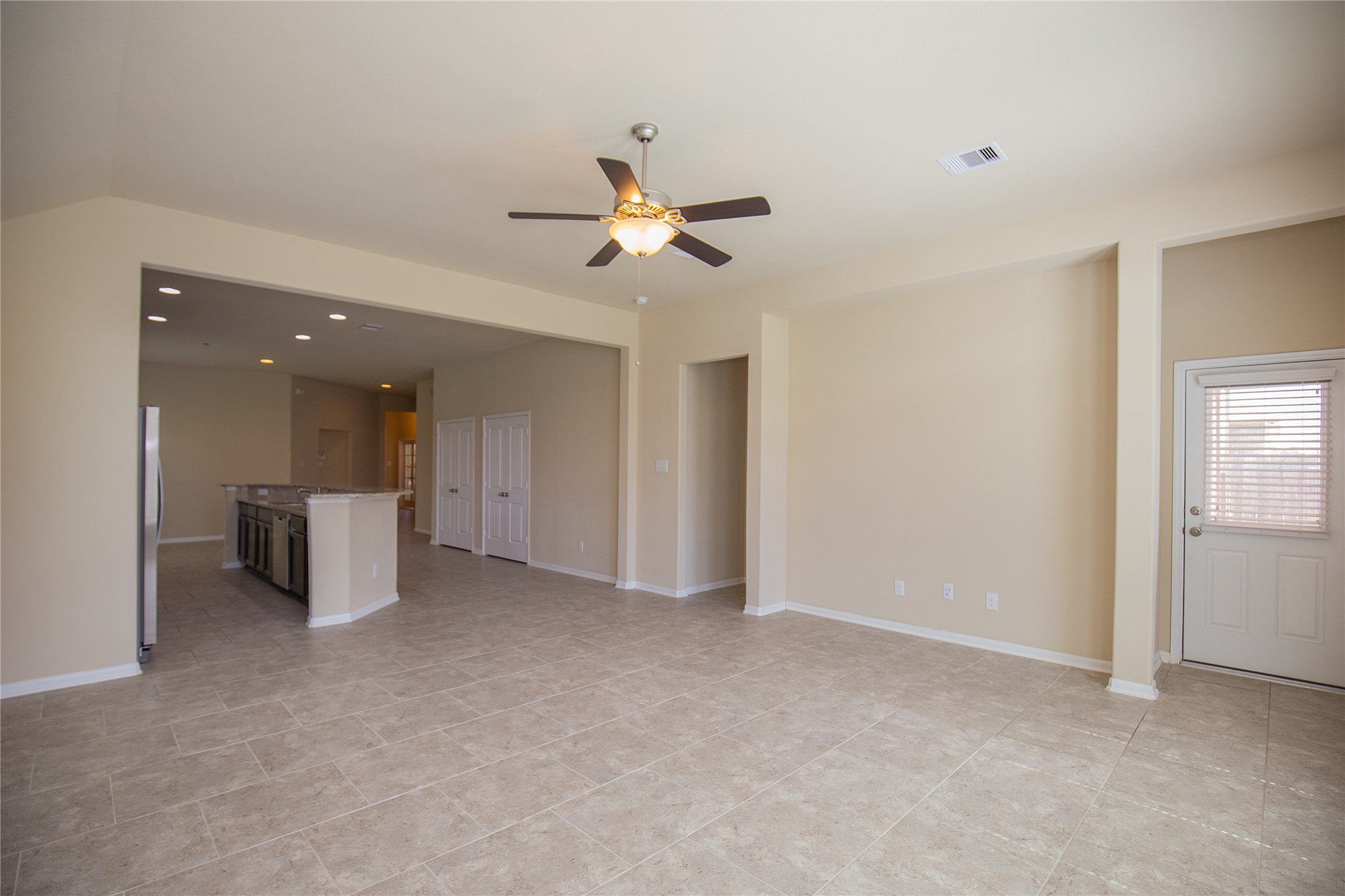 311 Lockridge Hill Ln Property Photo 18