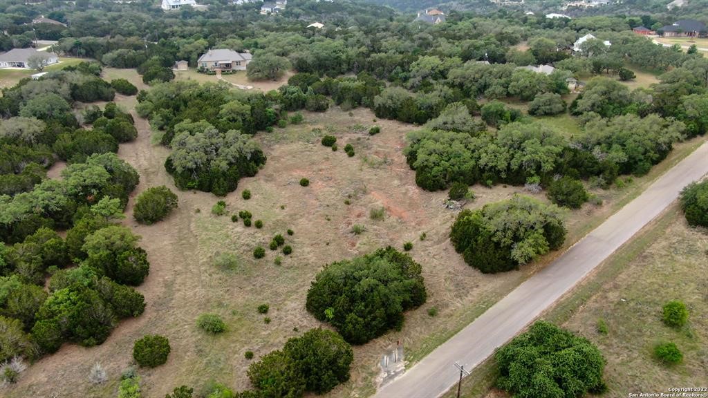 235 Pin Oak Trail Property Photo 2