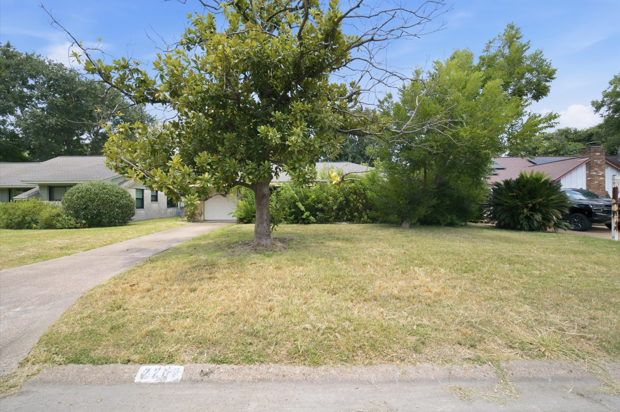 2202 Wilde Rock Way Property Photo 10