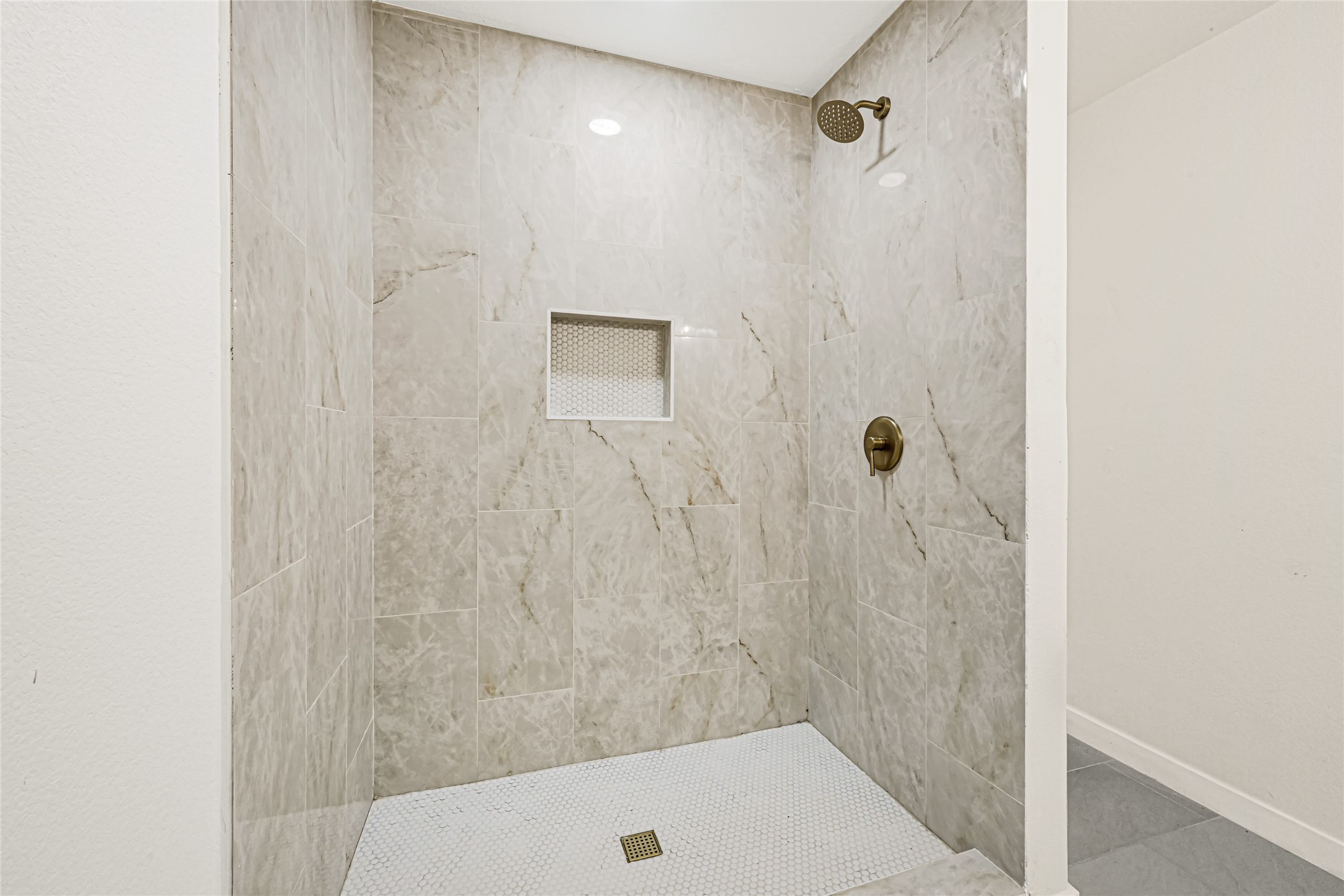 11102 Sagecanyon Drive Property Photo 17