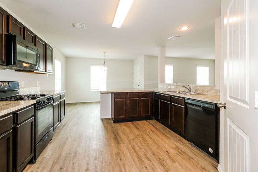 2847 Briggs Drive Property Photo 3