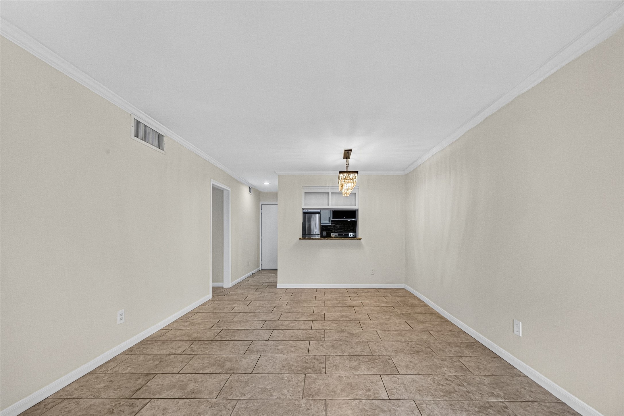 3131 Cummins Street 2 Property Photo 10