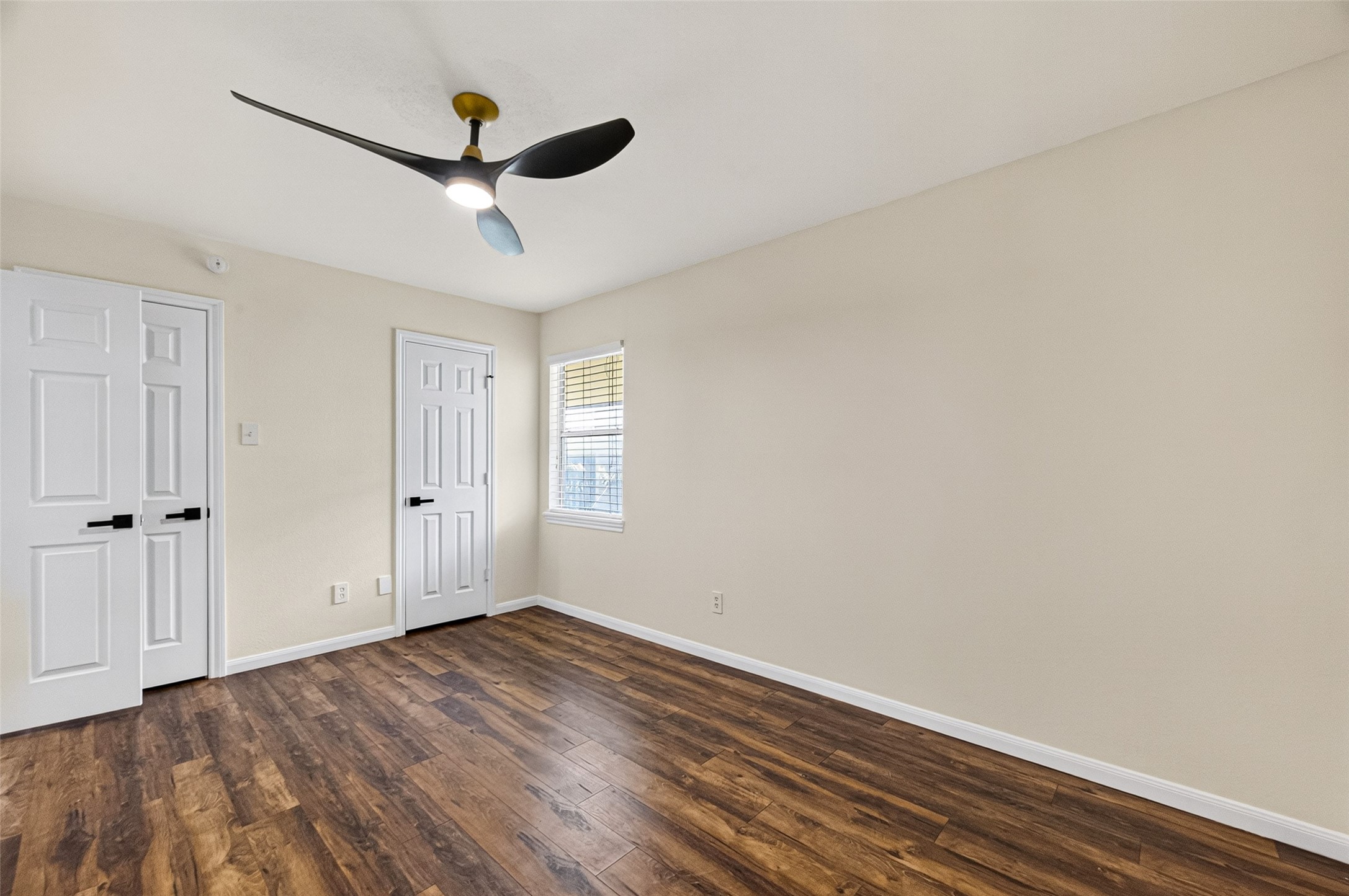 3131 Cummins Street 2 Property Photo 18