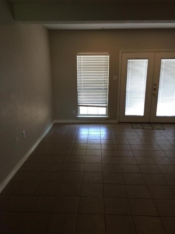 2530 Windswept Drive Property Photo 7