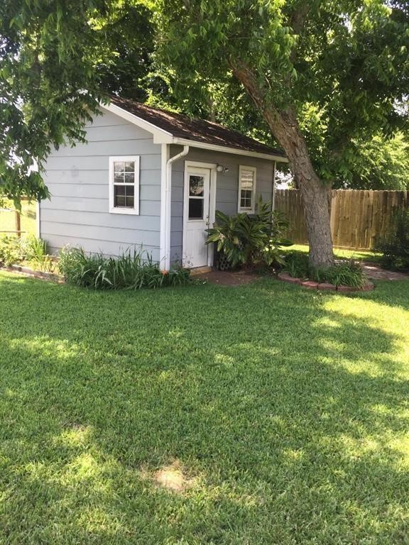 2530 Windswept Drive Property Photo 19