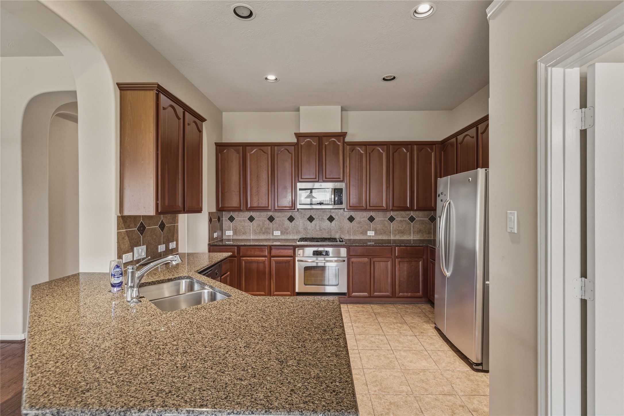 10906 Angel Lake Drive Property Photo 16