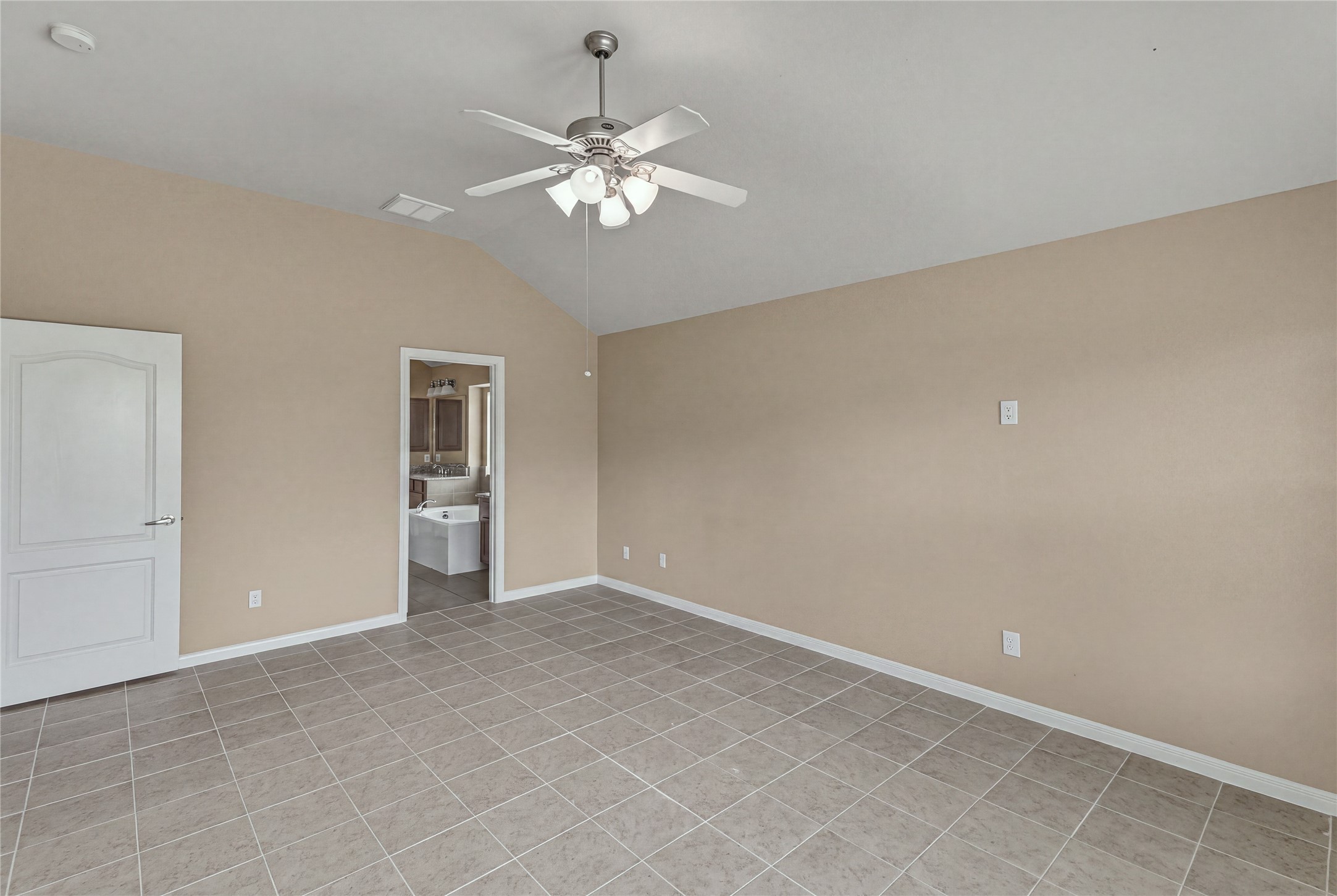 10906 Angel Lake Drive Property Photo 21