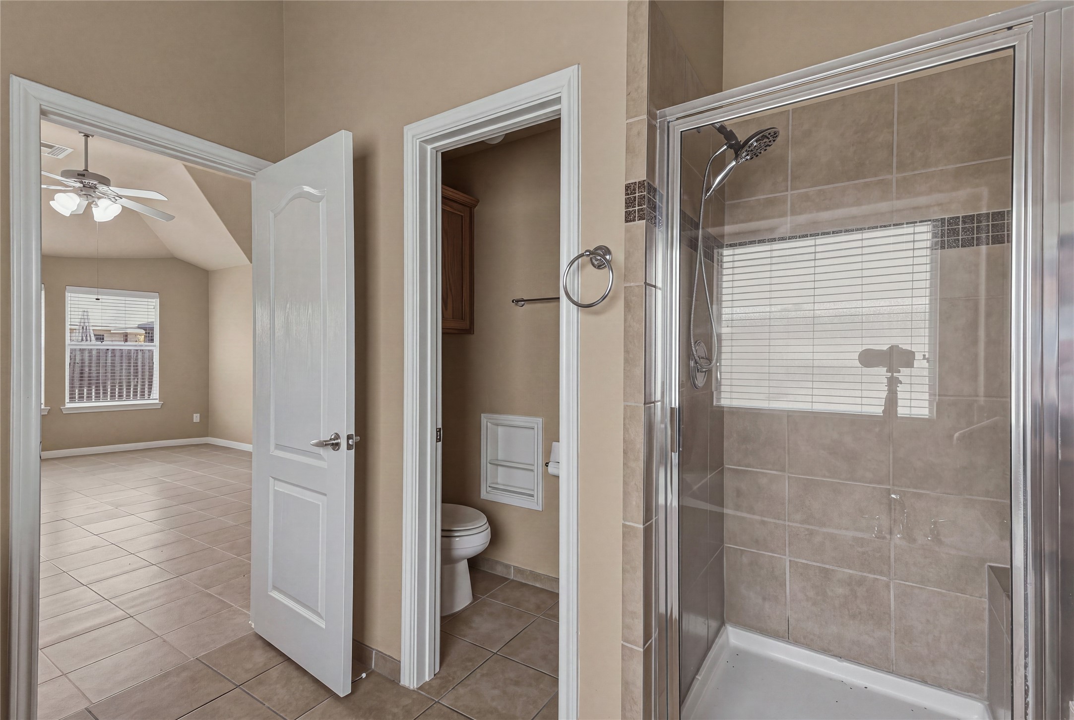 10906 Angel Lake Drive Property Photo 23