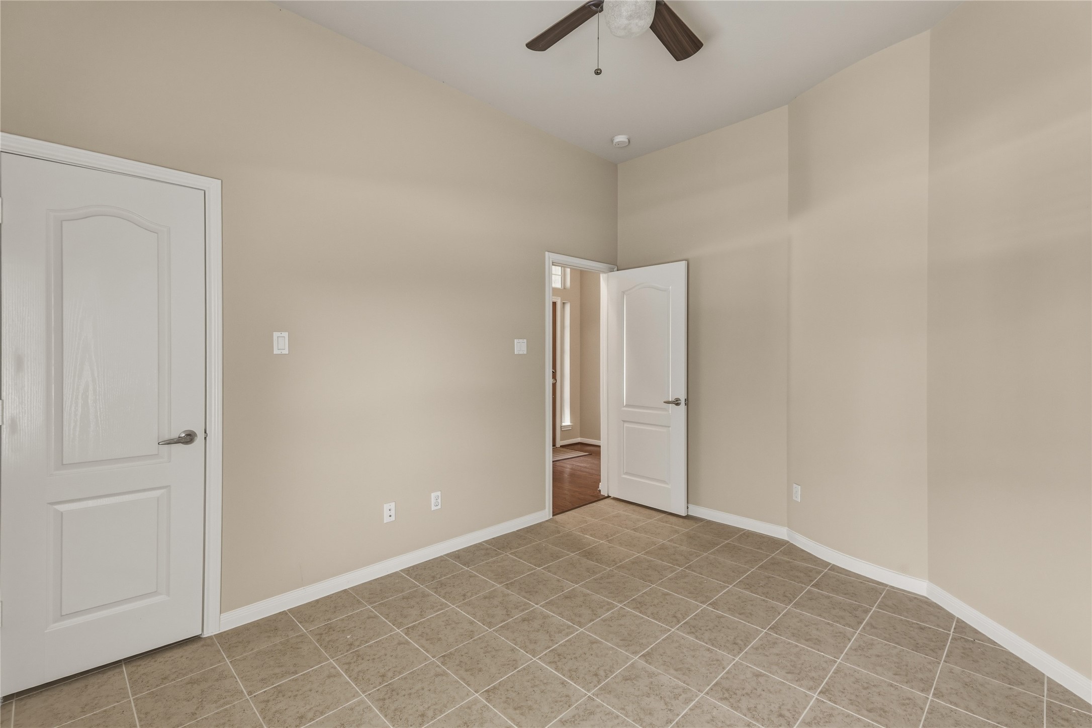 10906 Angel Lake Drive Property Photo 29