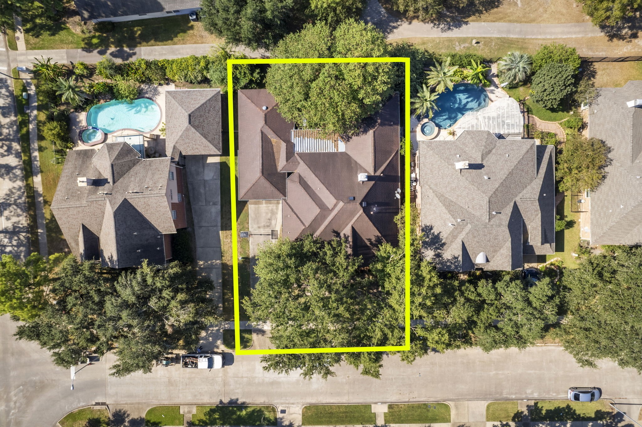 1130 Wellshire Drive Property Photo 3