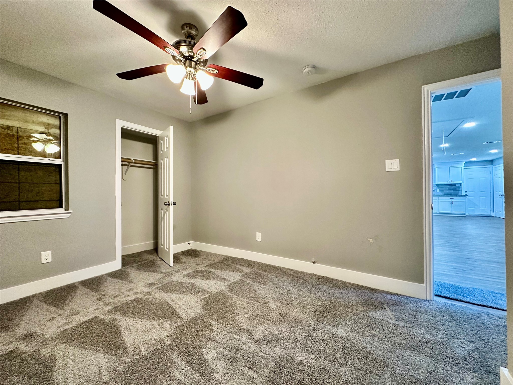 10210 Ashville Drive Property Photo 6