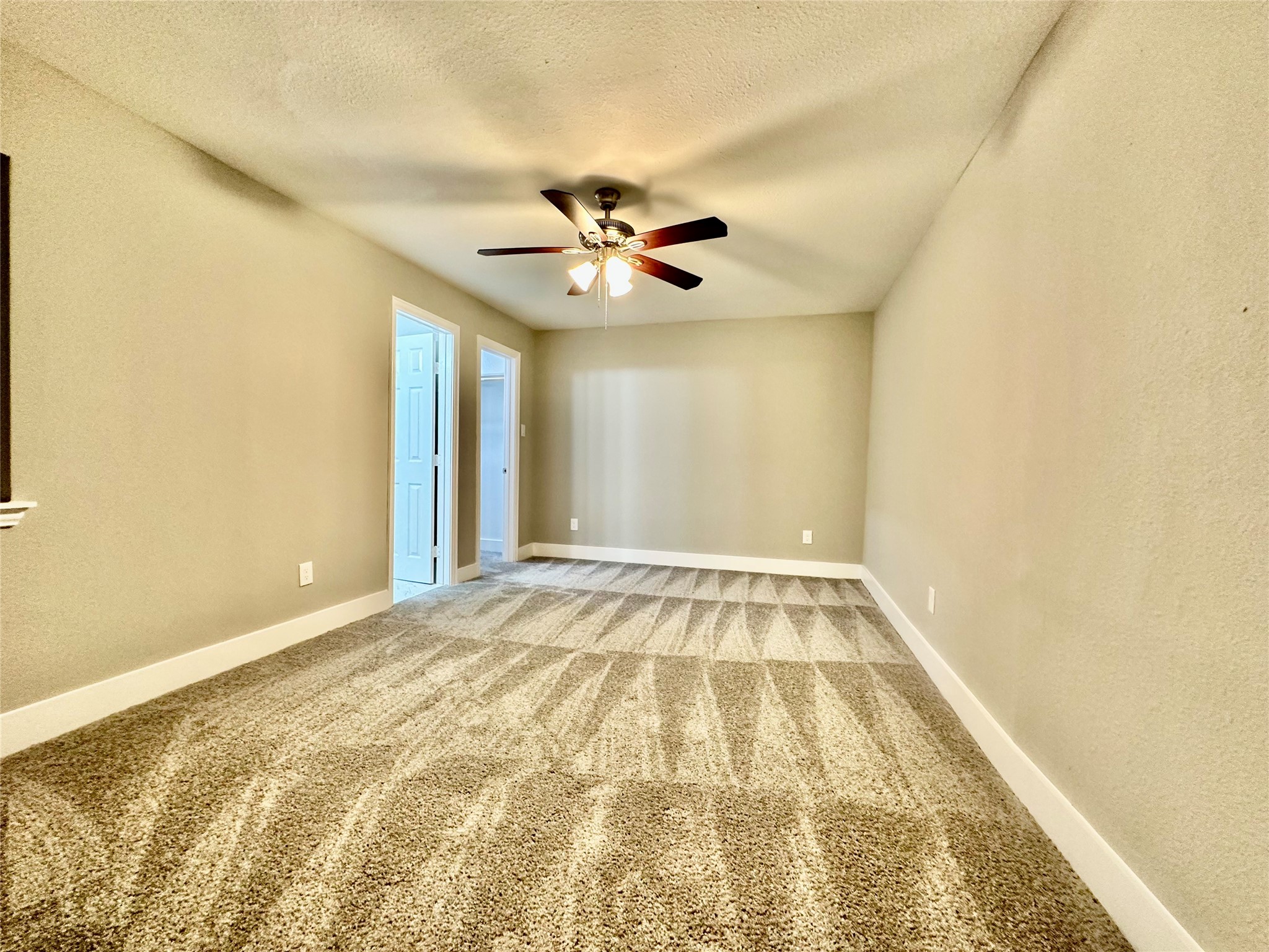 10210 Ashville Drive Property Photo 9