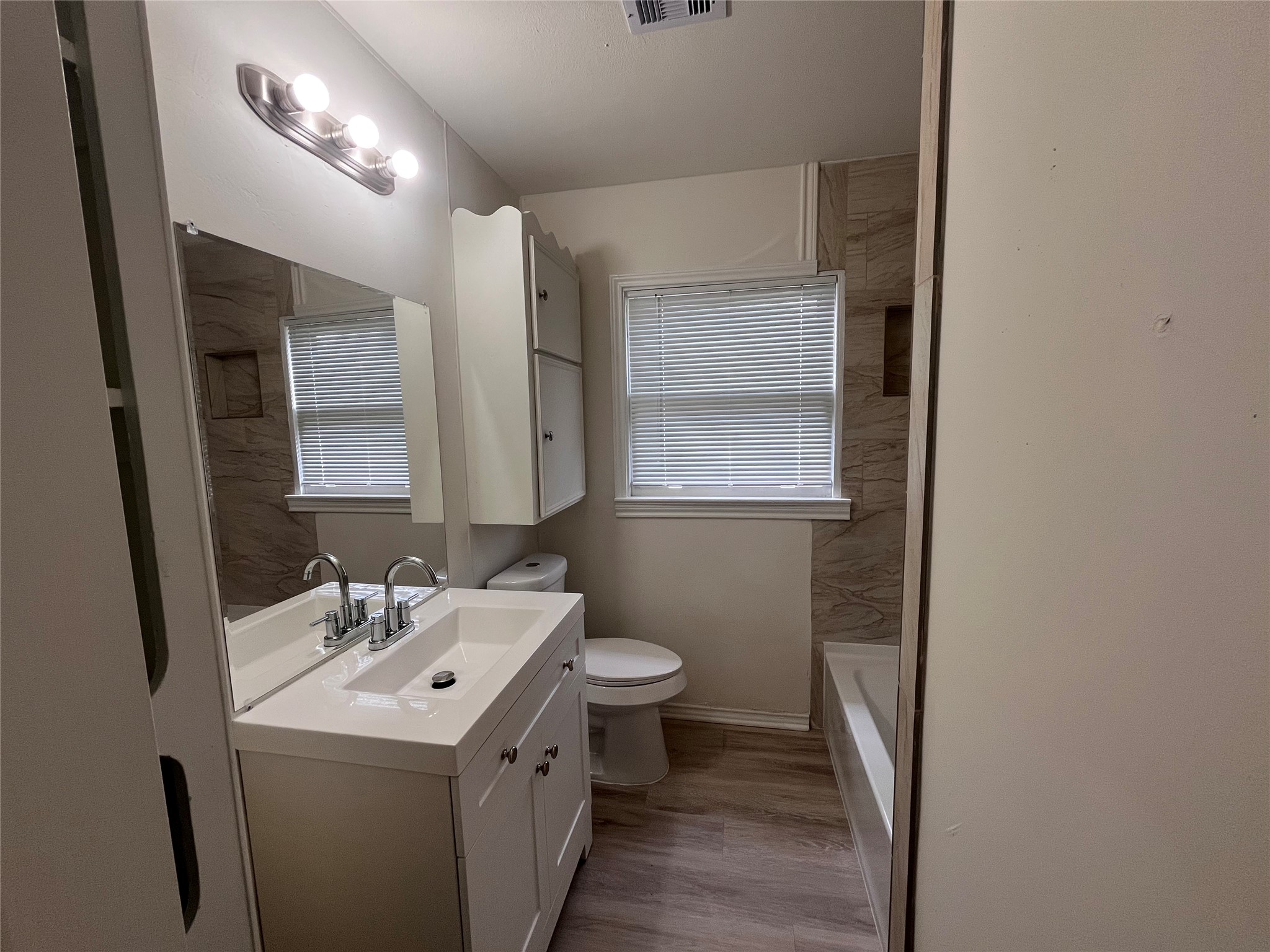 704 Alice Street Property Photo 19