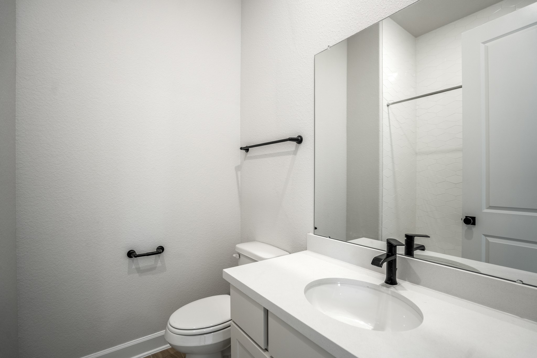 2927 Emerald Field Lane Property Photo 11