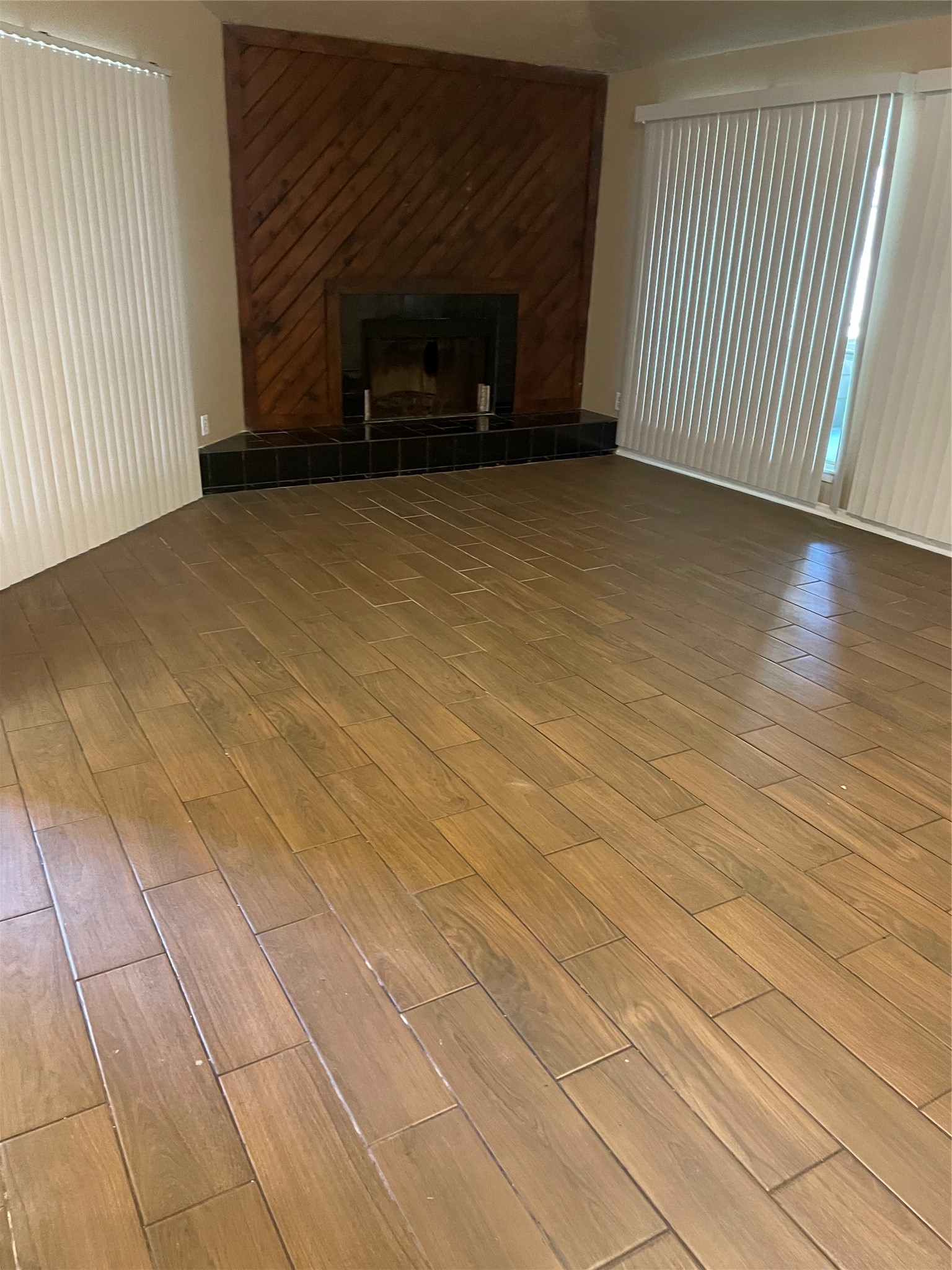 12419 Sungate Lane Property Photo 3