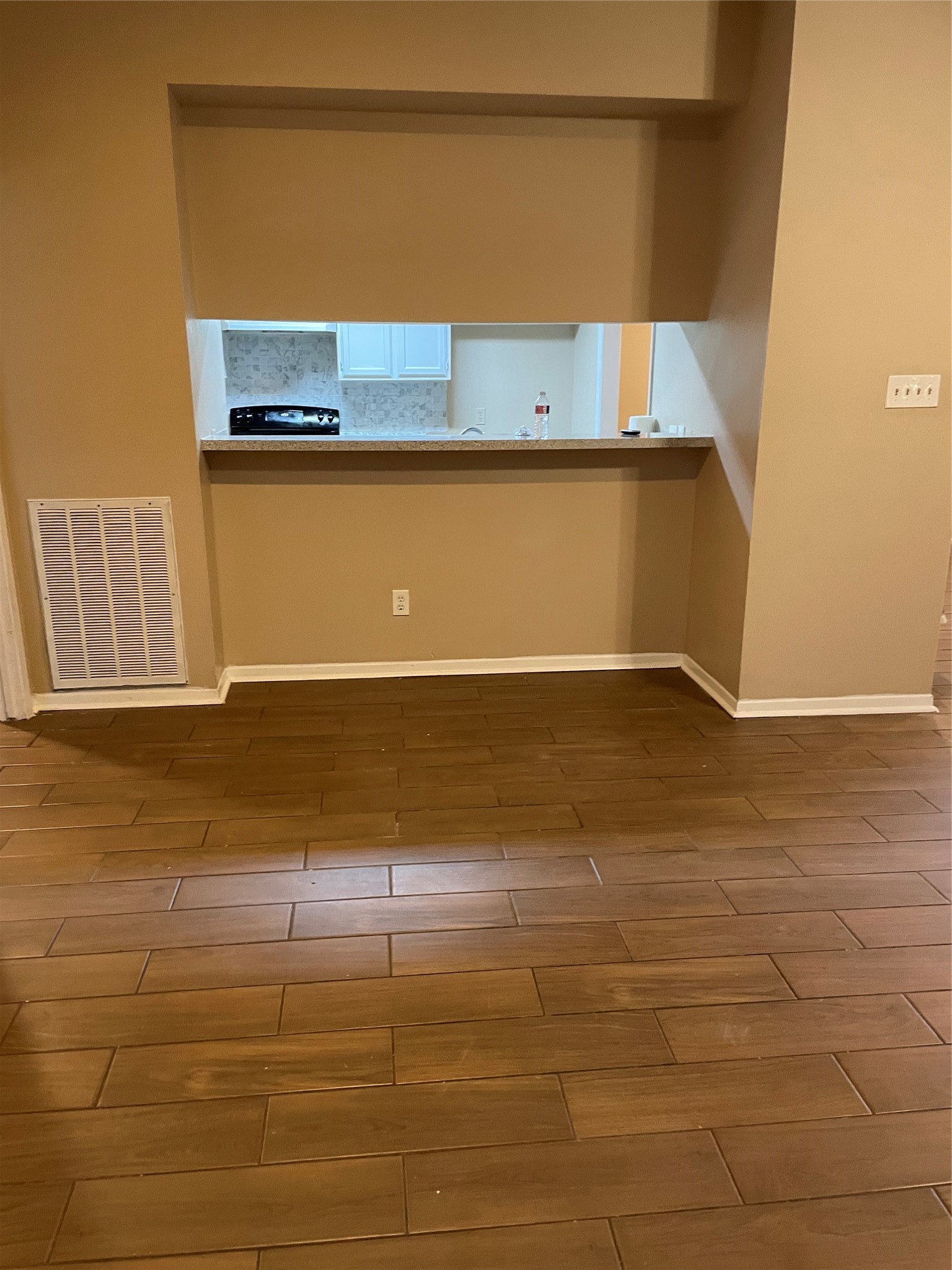 12419 Sungate Lane Property Photo 6