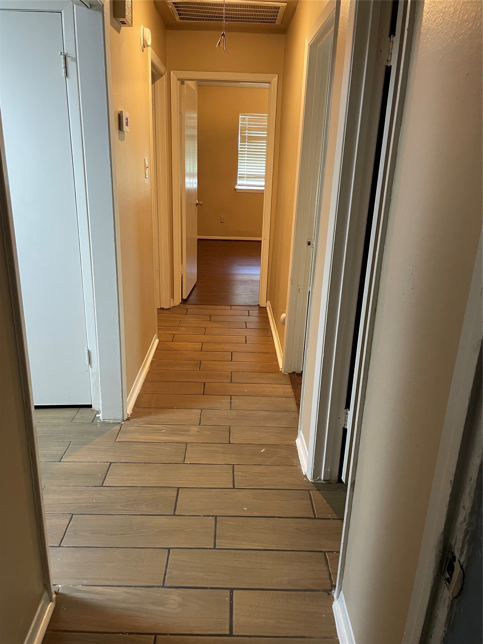 12419 Sungate Lane Property Photo 11
