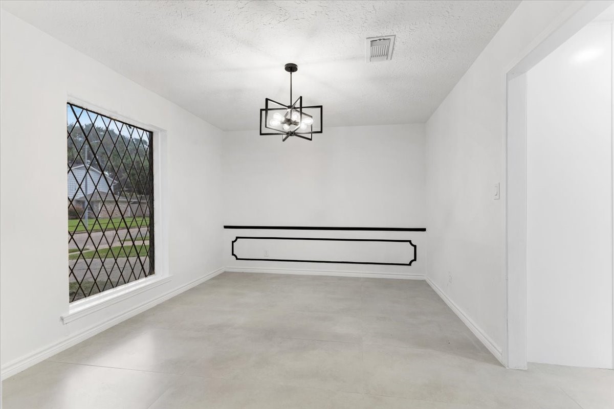 3815 Plum Hollow Drive Property Photo 11