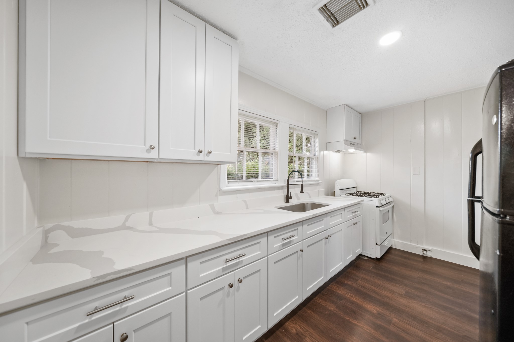 2018 Rosalee Street Property Photo 24