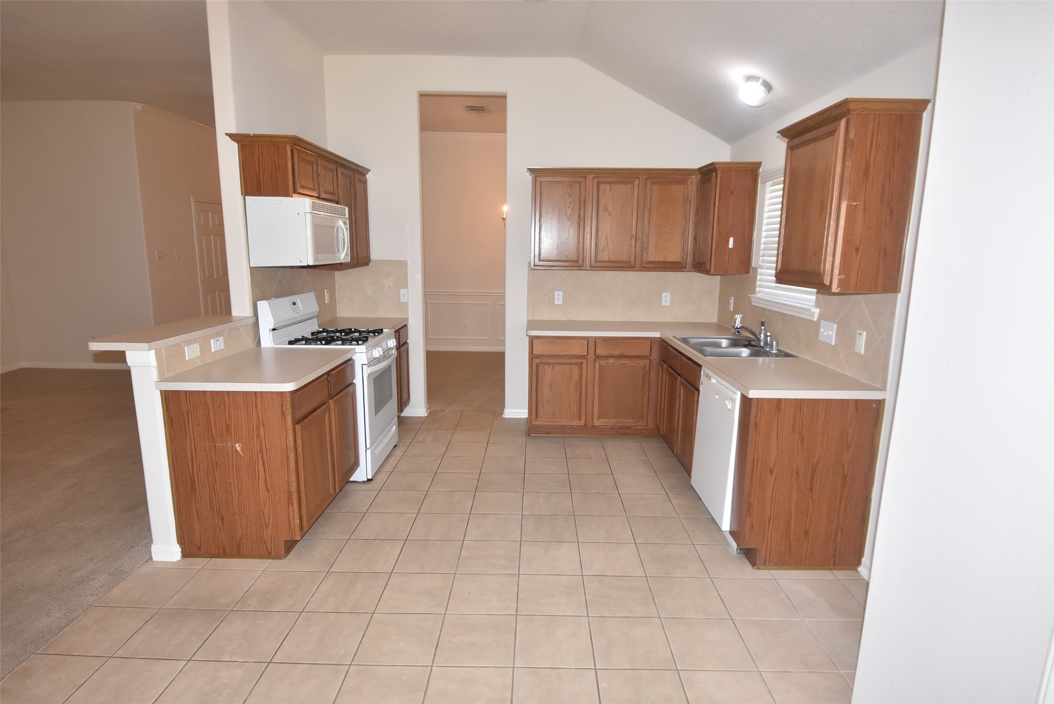 11803 Belle Court Property Photo 10