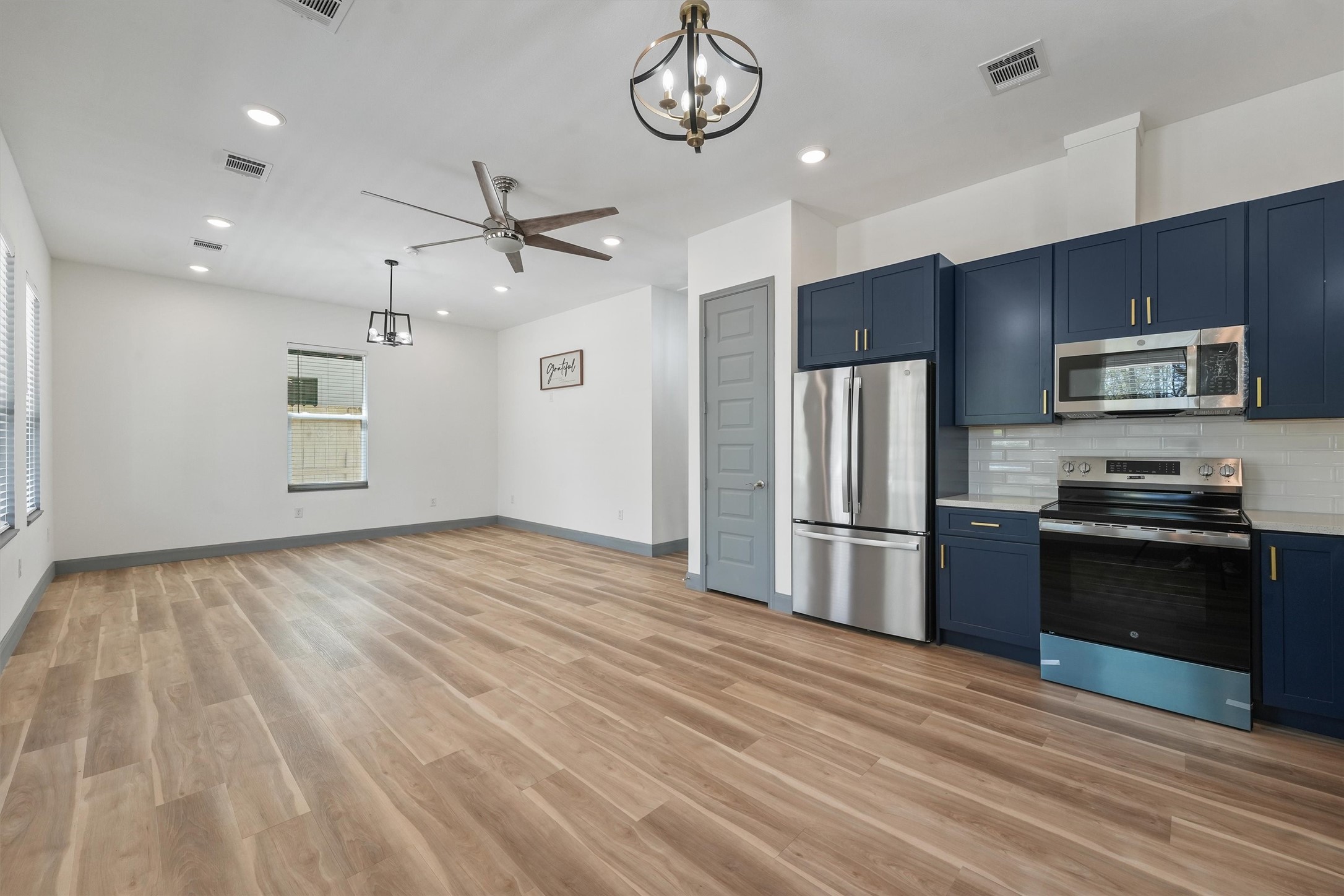 200 Canary Street Property Photo 7