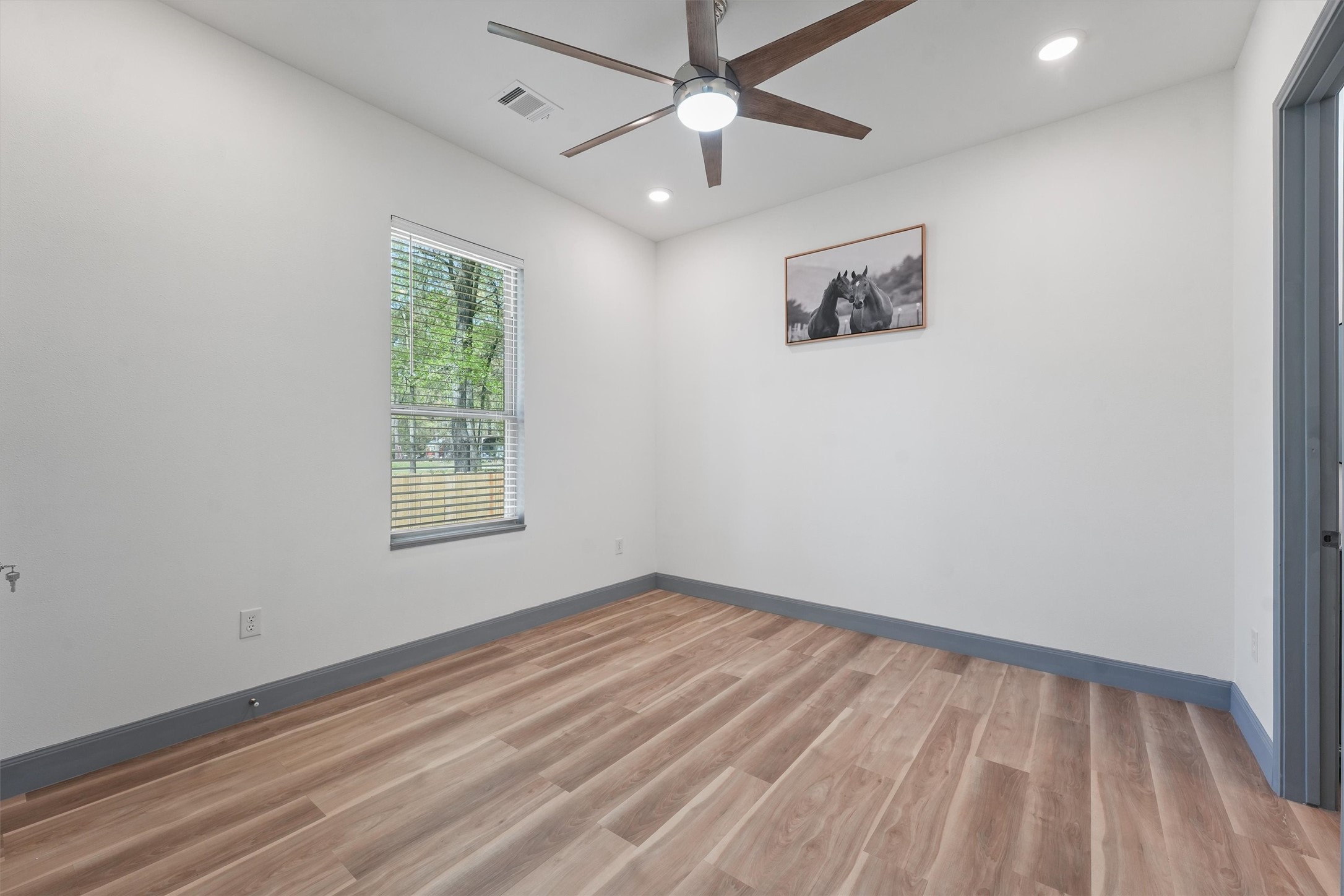 200 Canary Street Property Photo 16