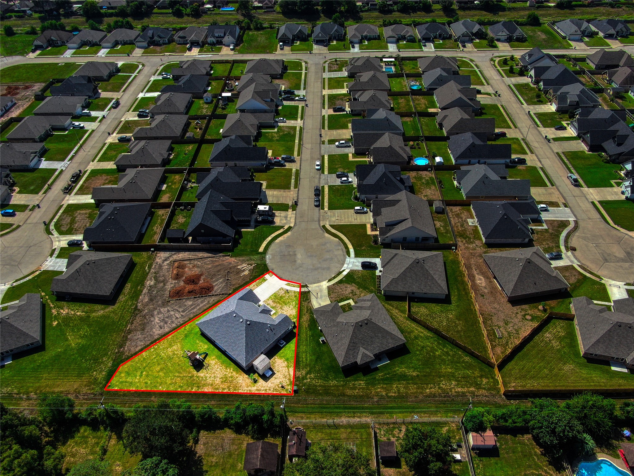 10 Gemstone Court Property Photo 2