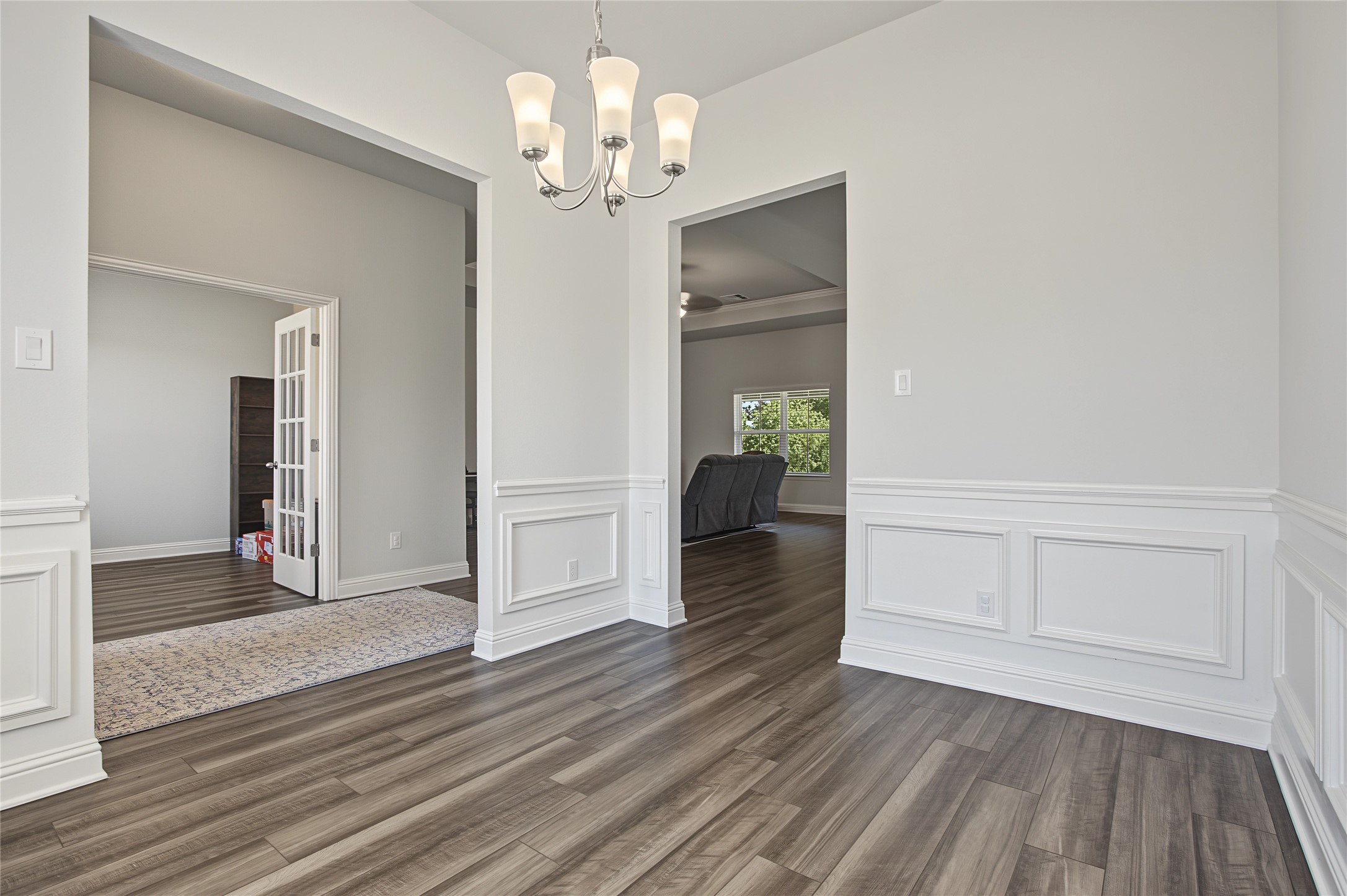 10 Gemstone Court Property Photo 7