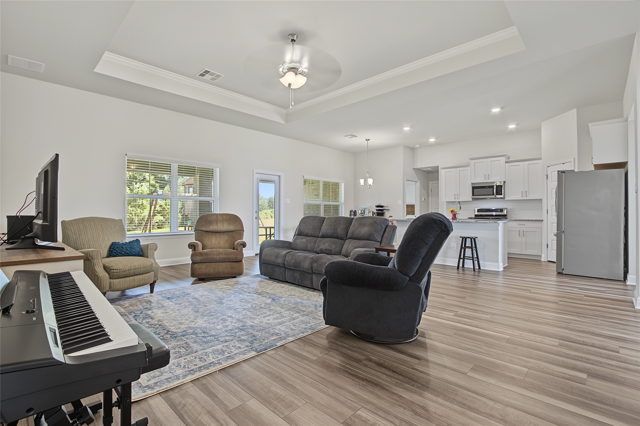 10 Gemstone Court Property Photo 10