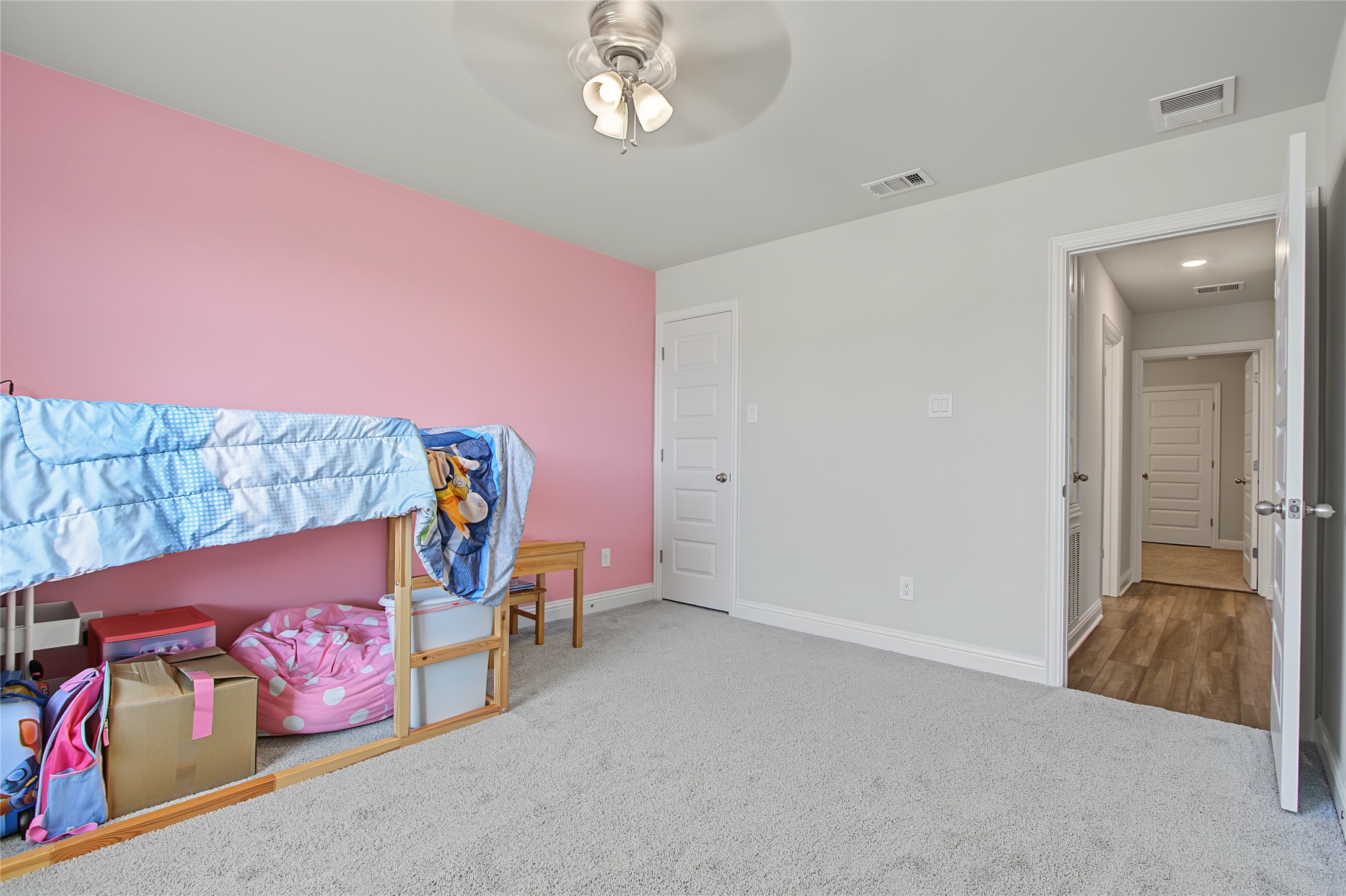 10 Gemstone Court Property Photo 19